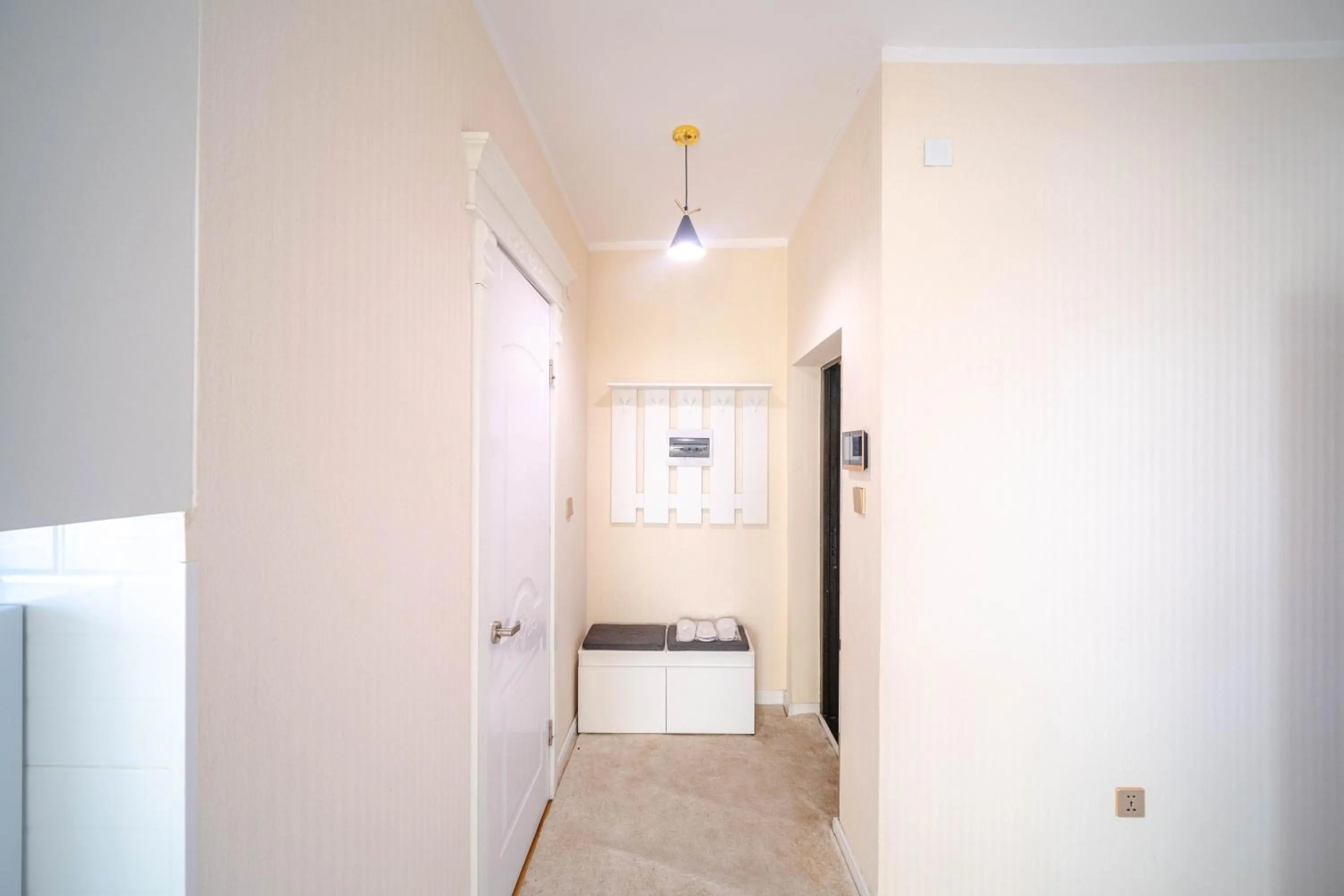 Eagle Town Serviced Apartment