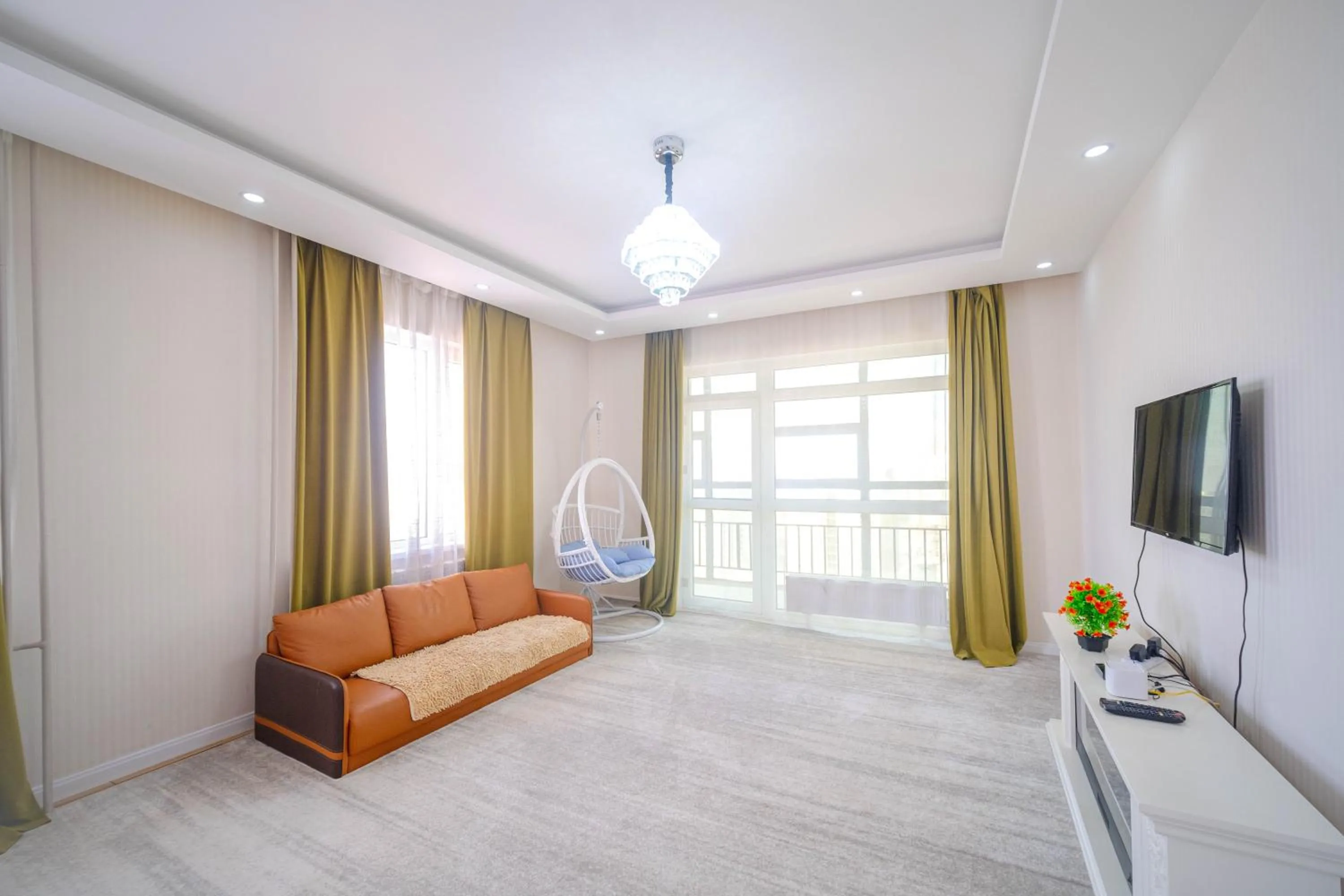 Eagle Town Serviced Apartment