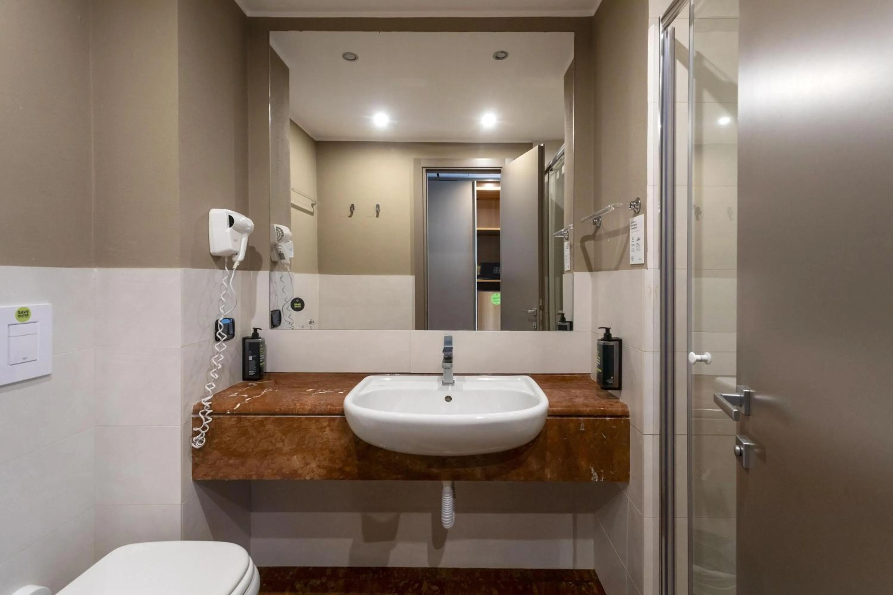 Photo of the whole room in B&B HOTEL Trapani Crystal