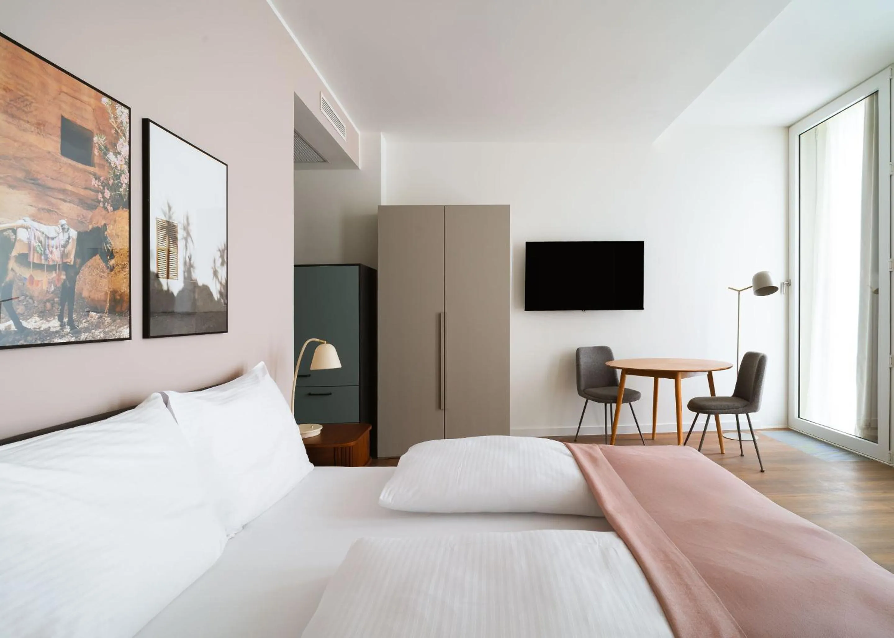 Bed in Limehome Berlin Müllerstraße - Digital Access