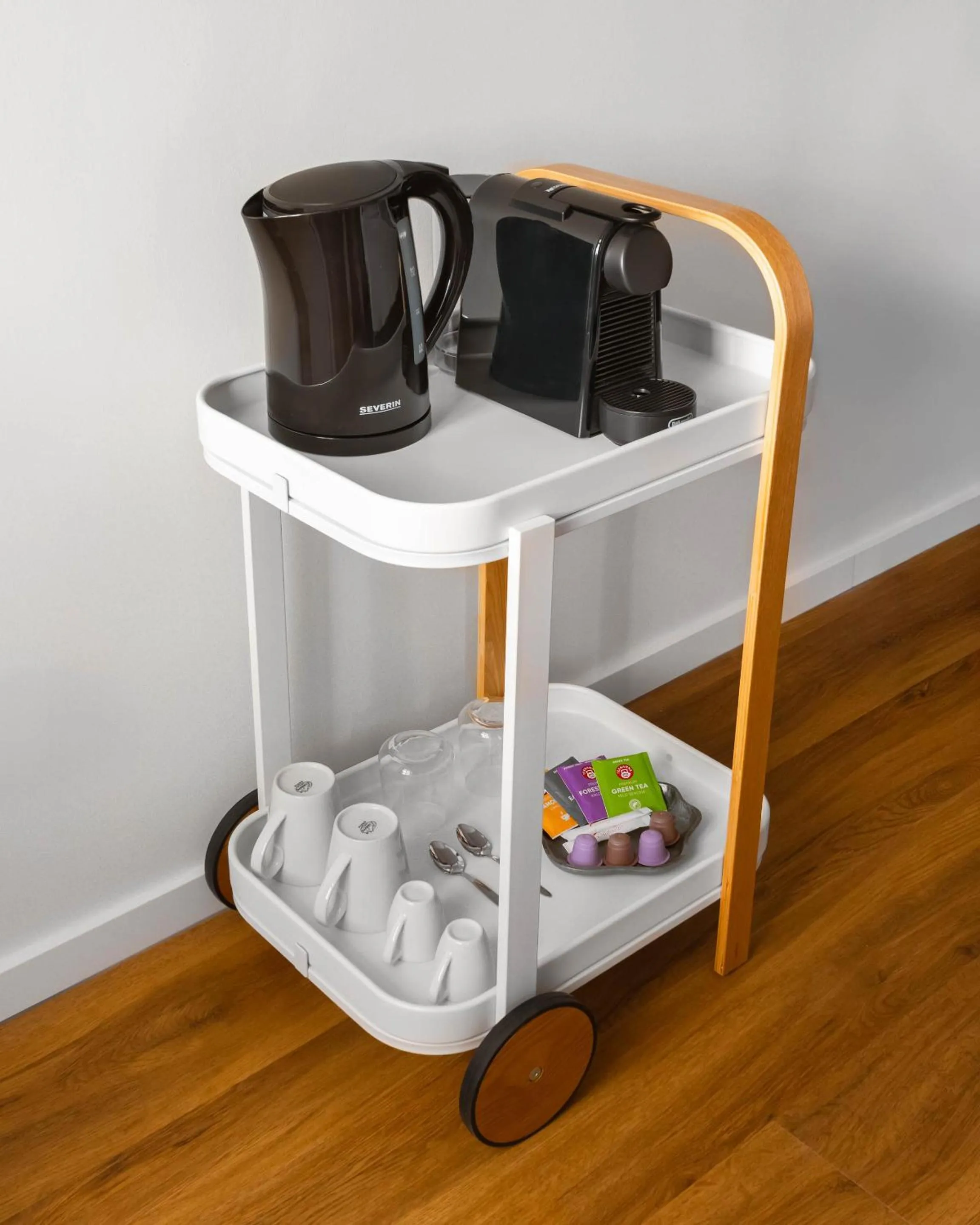 Coffee/tea facilities in Limehome Berlin Müllerstraße - Digital Access