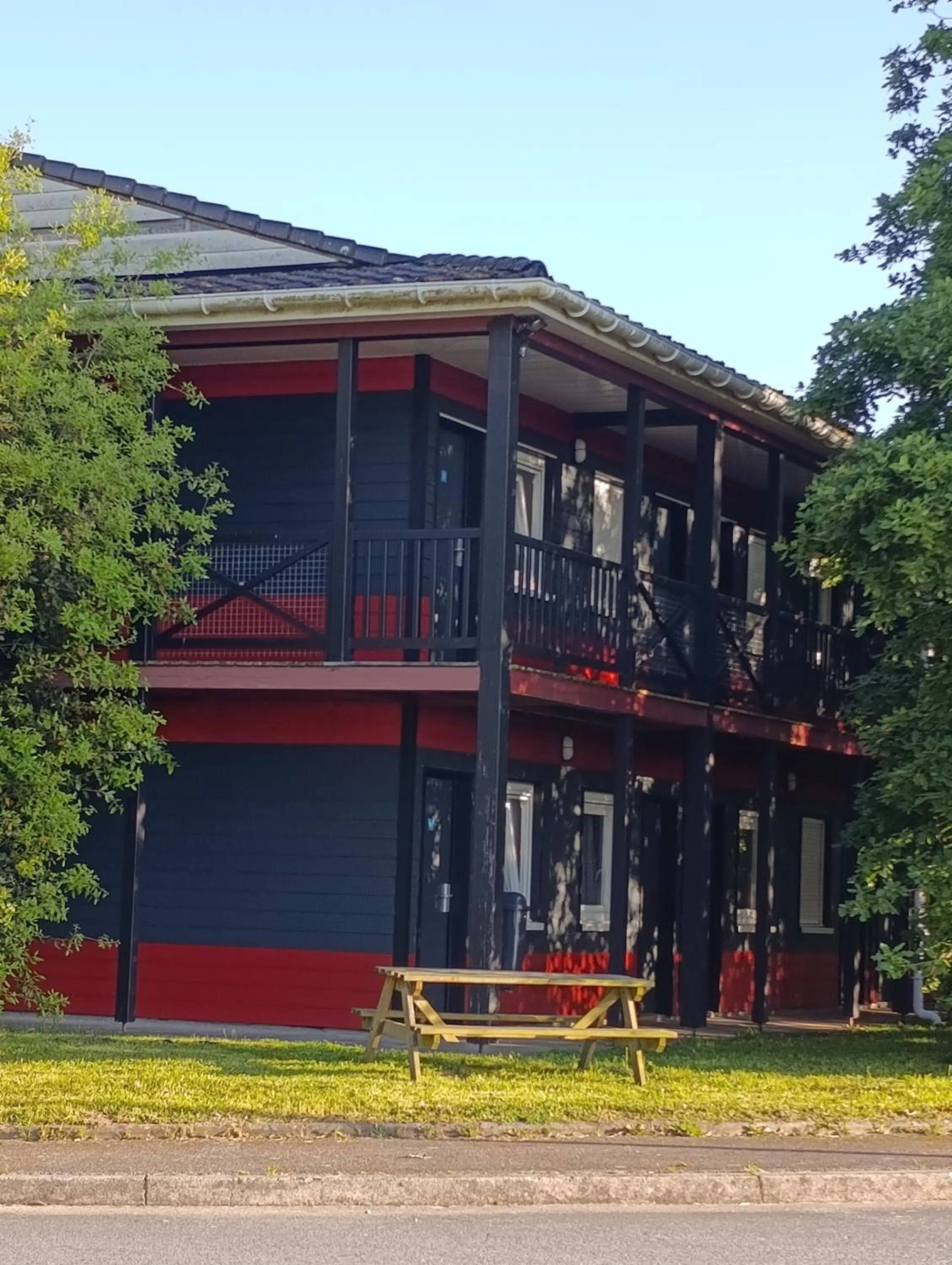 Property building in Enzo Hotels Quimperle By Kyriad Direct