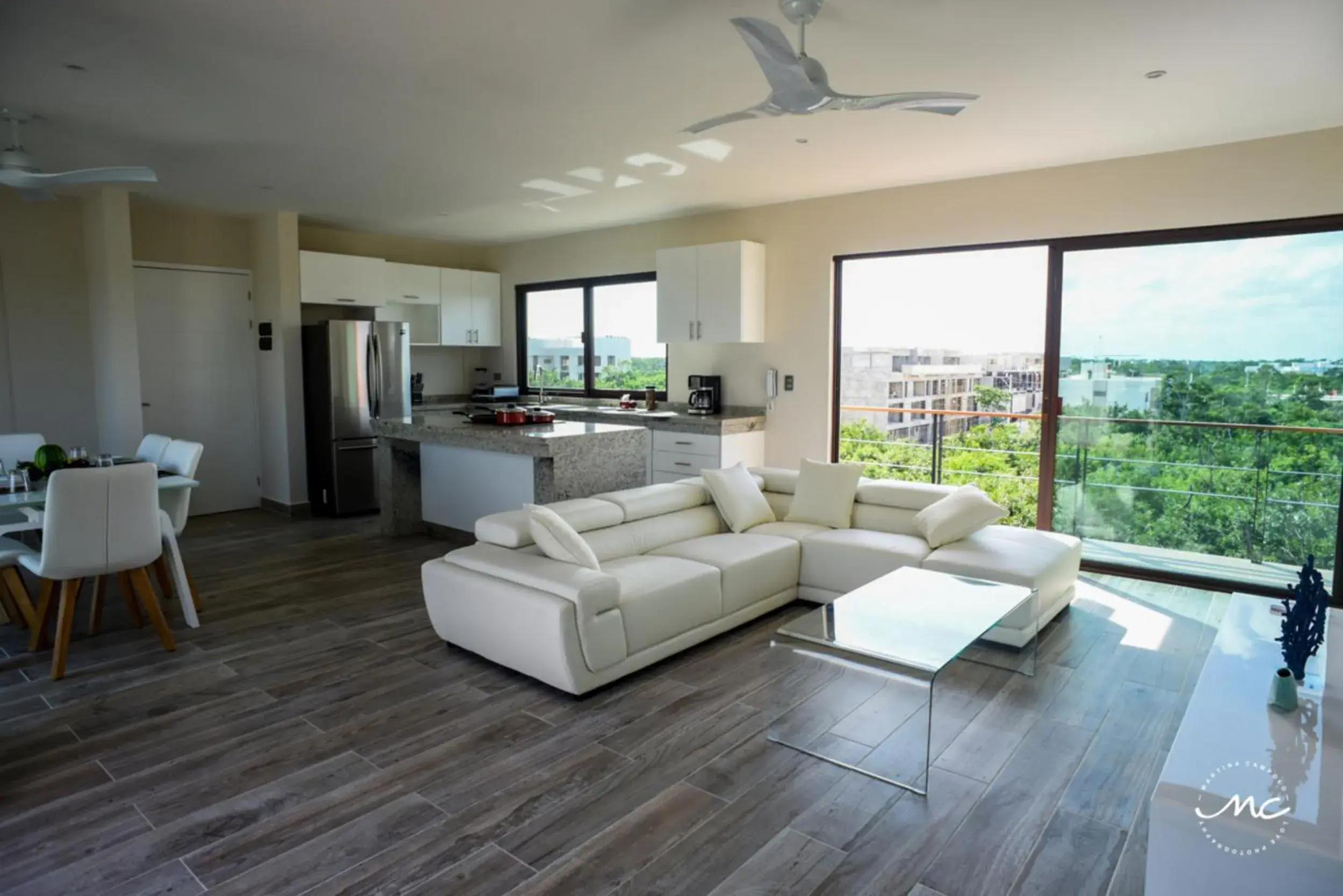 Penthouse Blue Luxury La Veleta Penthouse Blue Luxury La Veleta