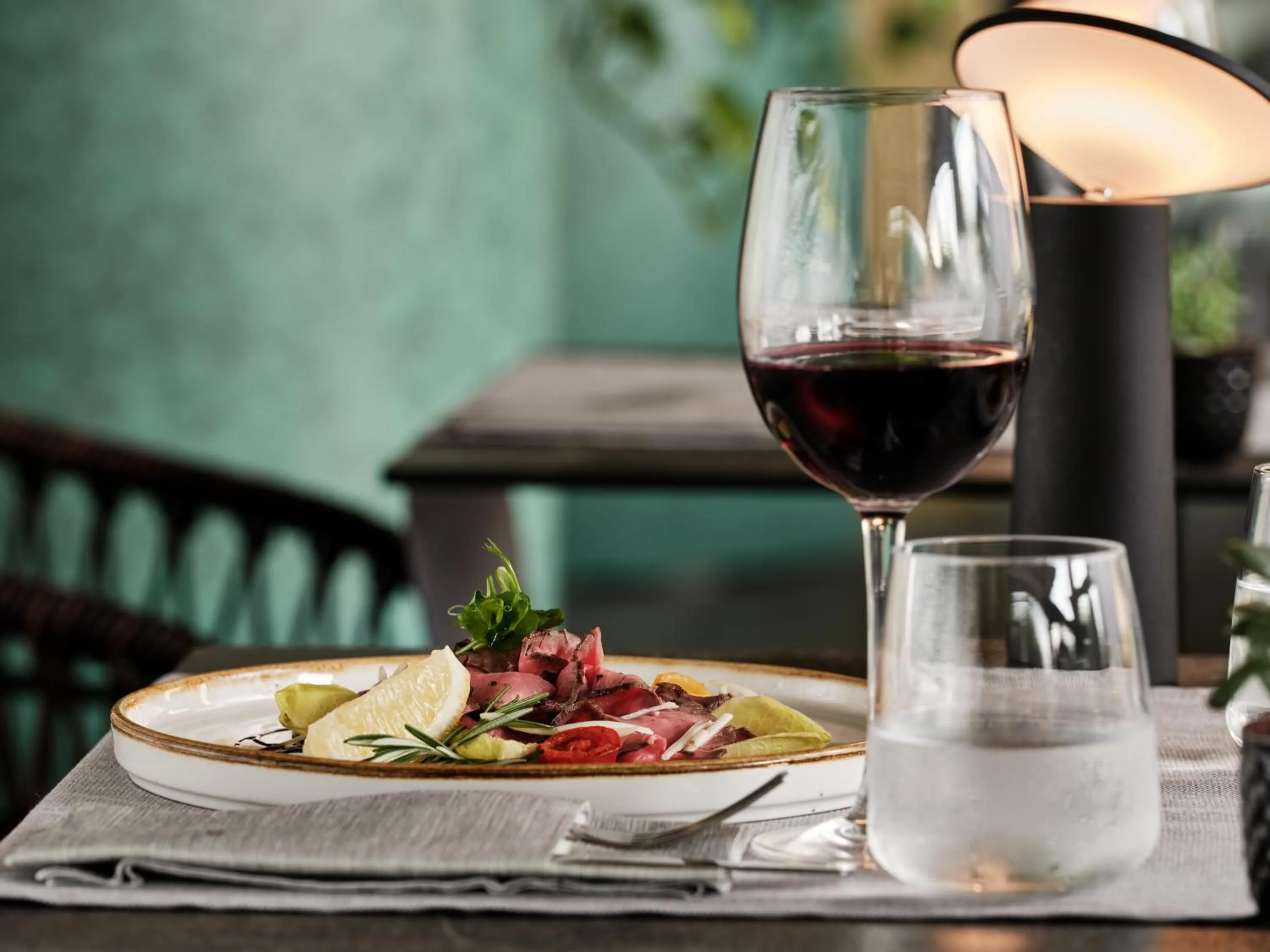 Food and drinks in Crowne Plaza Milan - Malpensa Airport by IHG