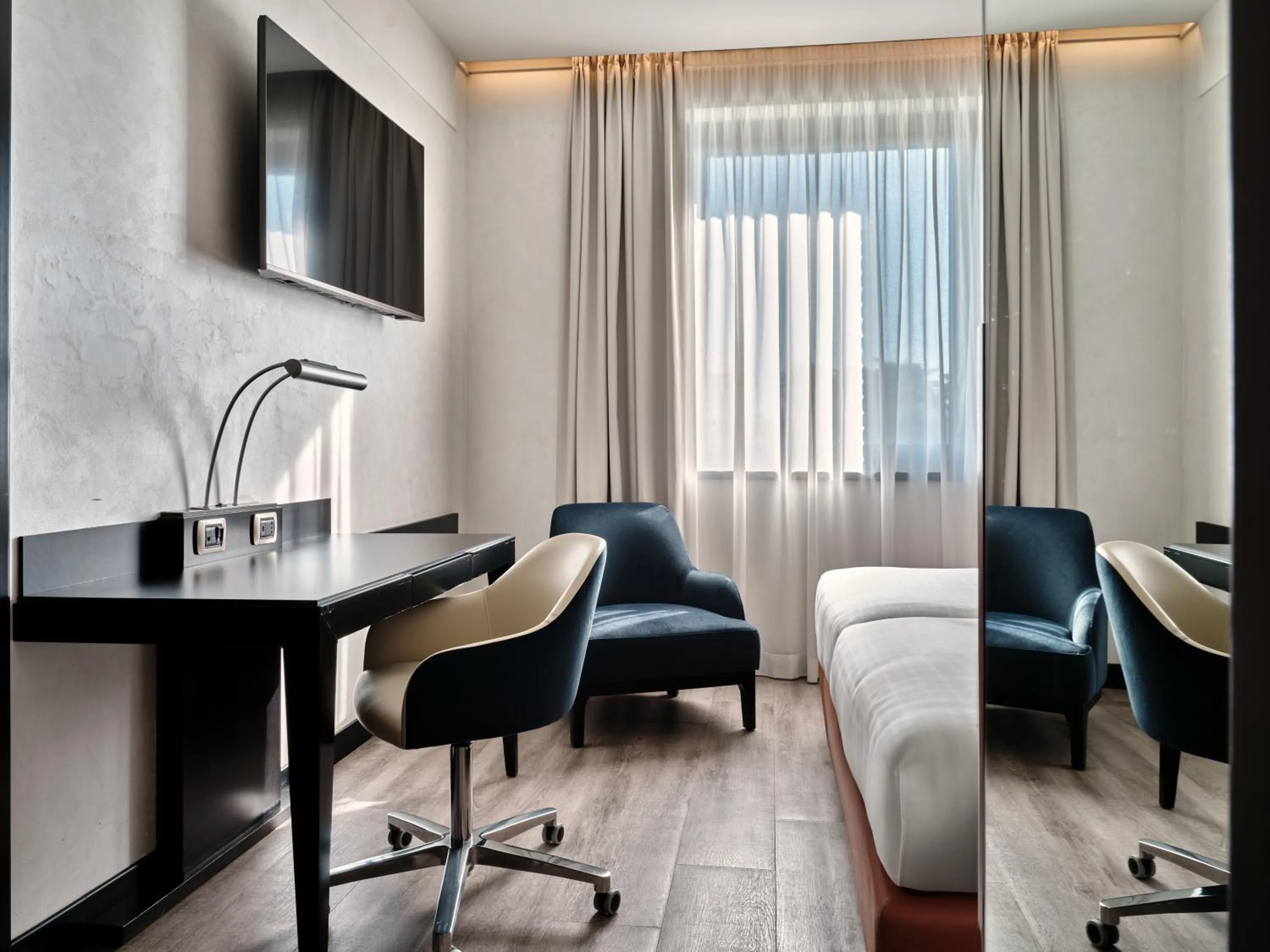 Bedroom in Crowne Plaza Milan - Malpensa Airport by IHG