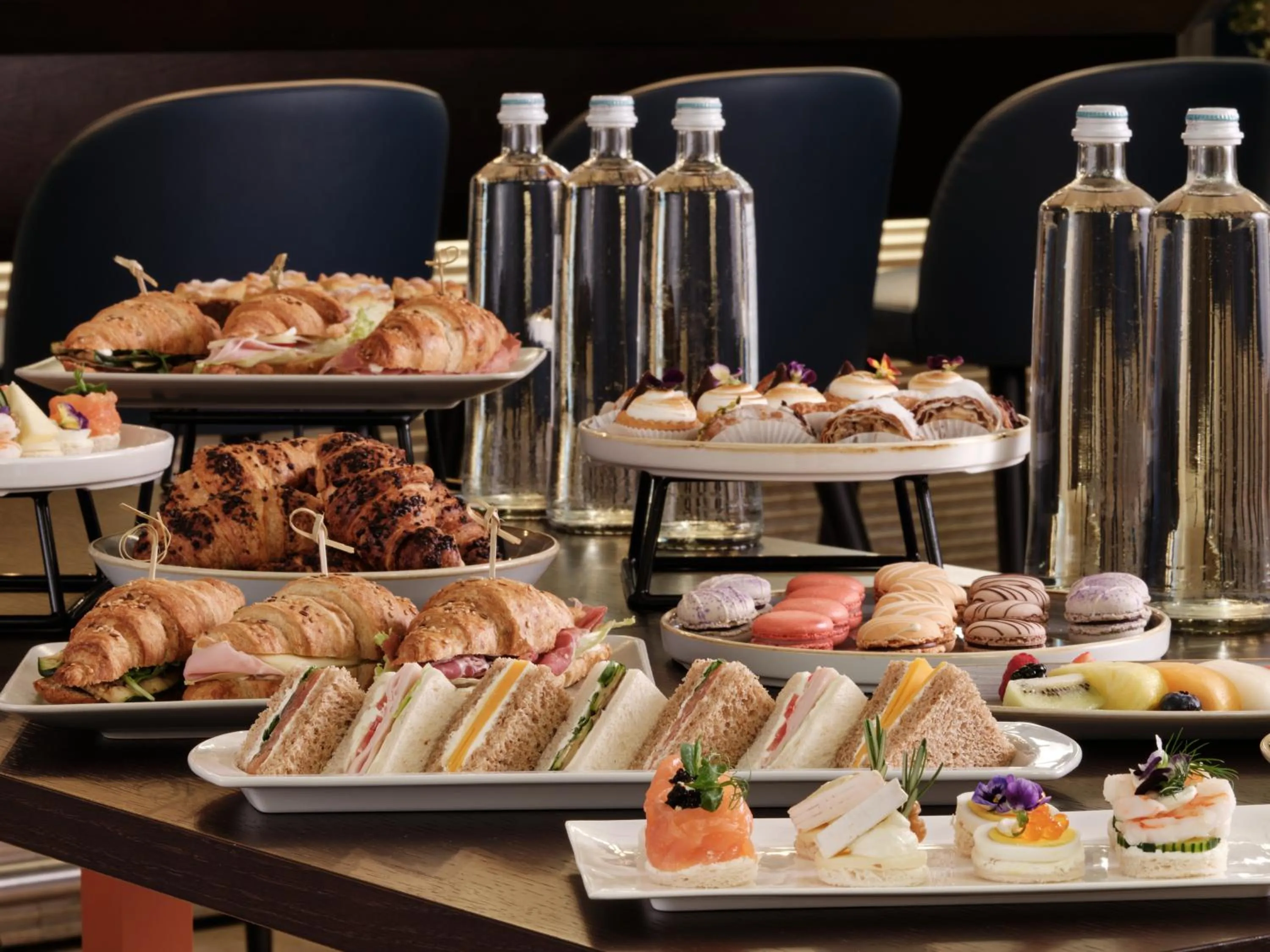 Meeting/conference room in Crowne Plaza Milan - Malpensa Airport by IHG