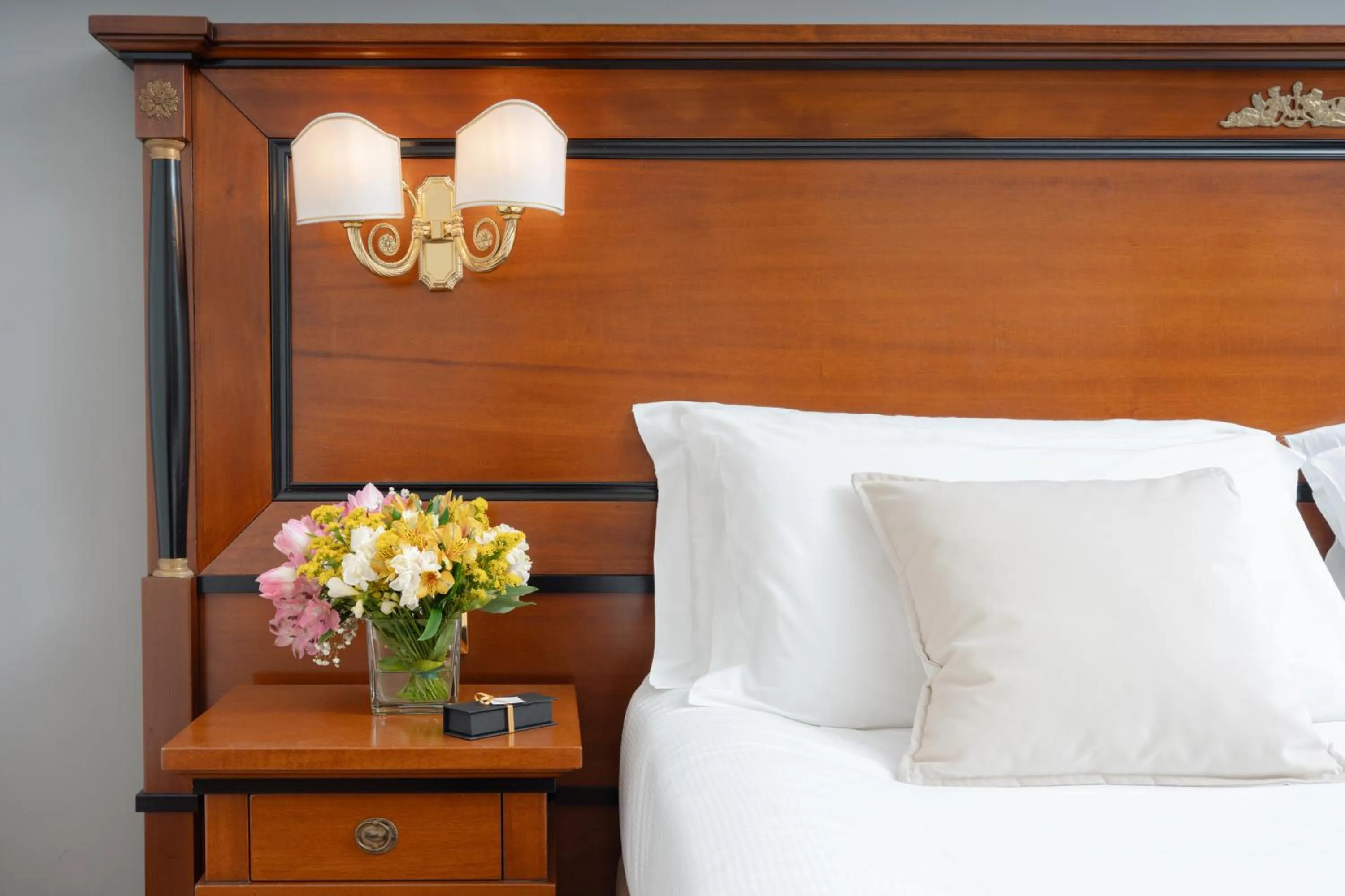 Bedroom, Bed in All’Angelo Art Hotel