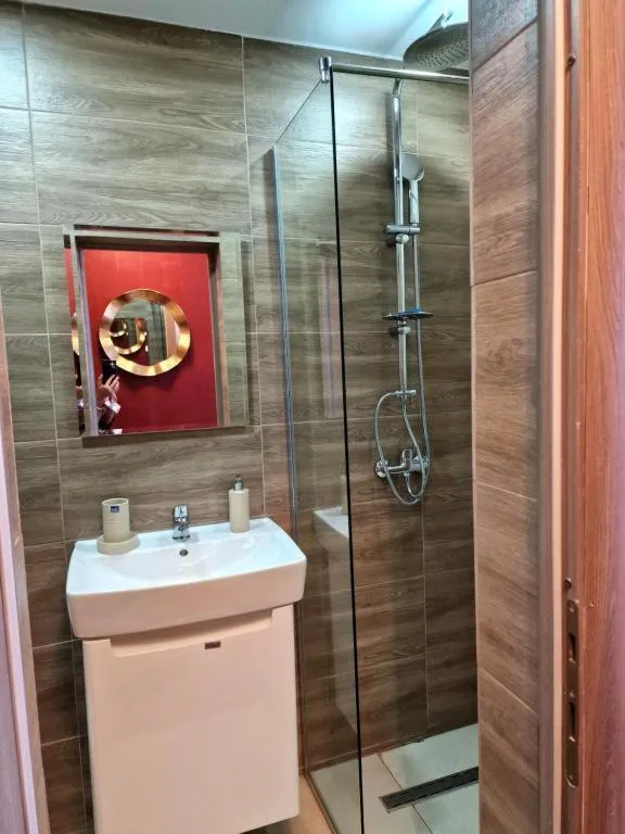 Bathroom in Hotel City Break