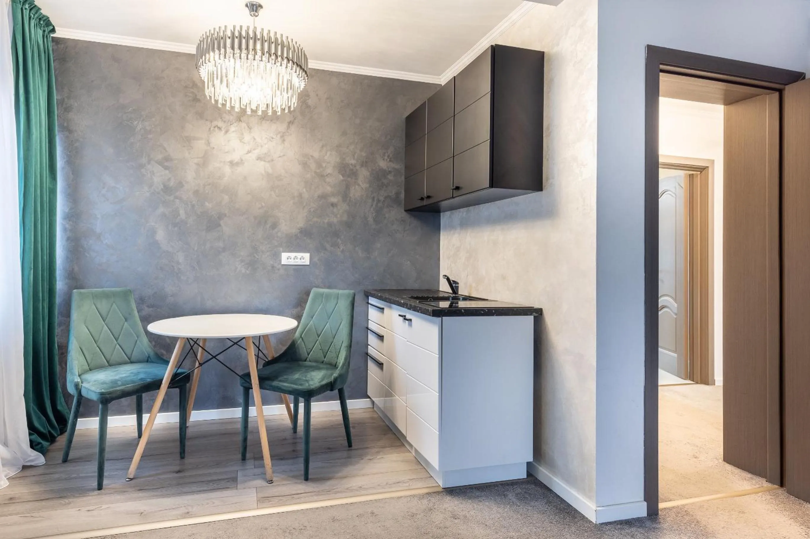 Kitchen or kitchenette in Hotel City Break