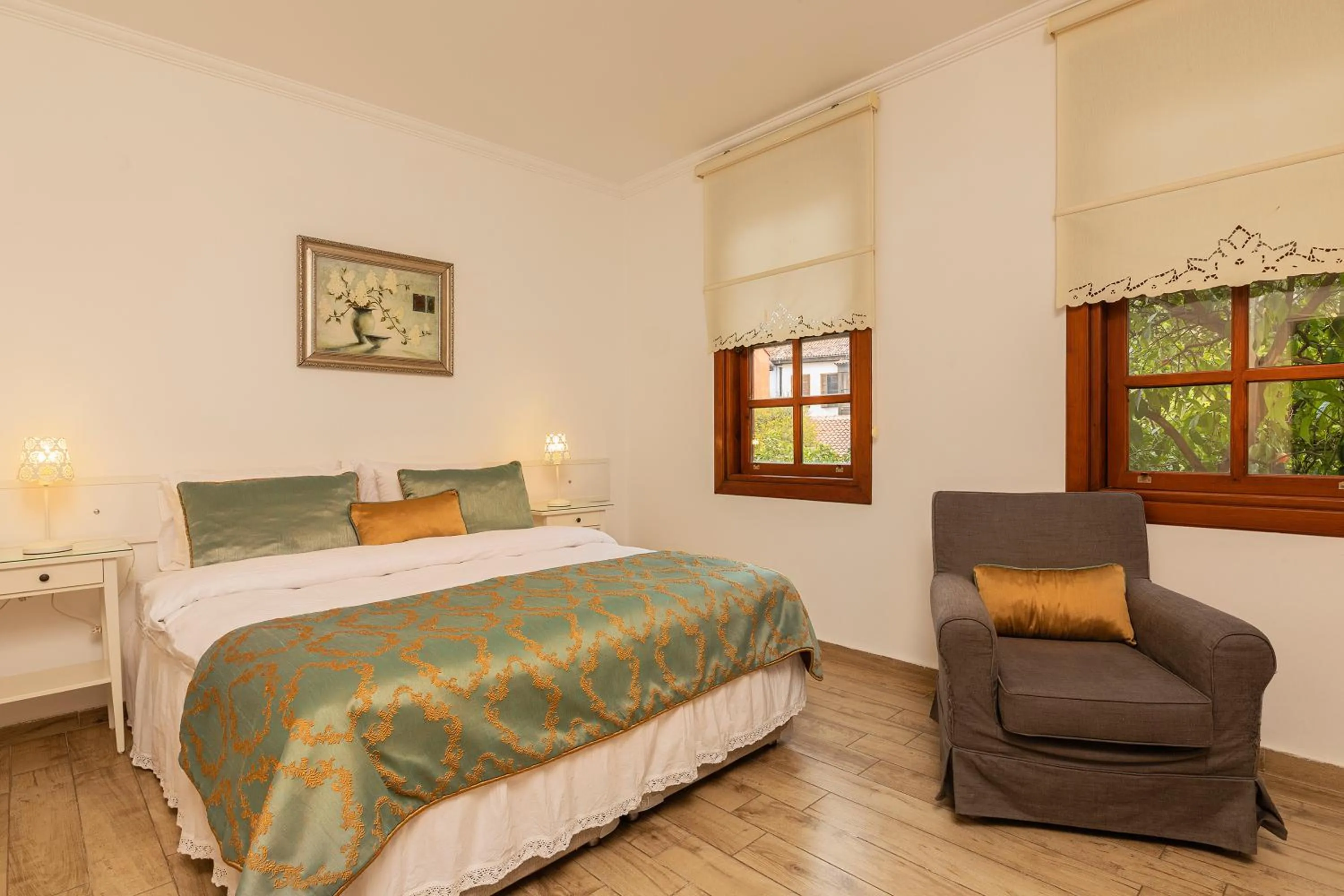 Photo of the whole room in Zemira Garden Hotel