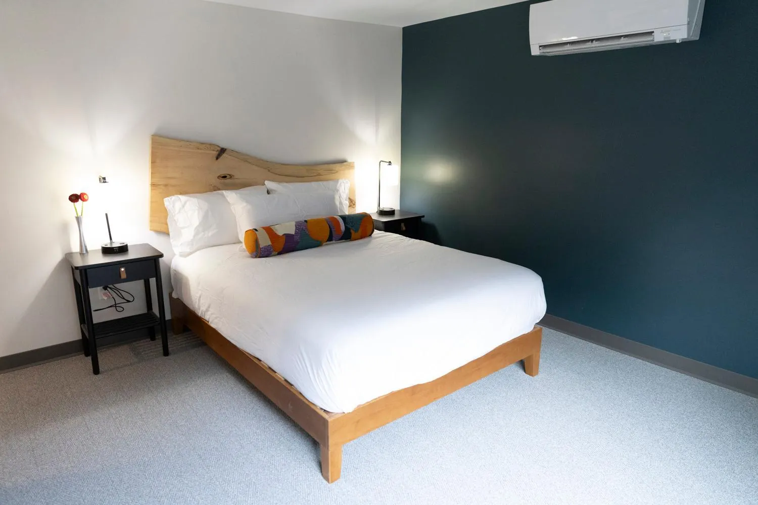 Bed in East Rock Inn