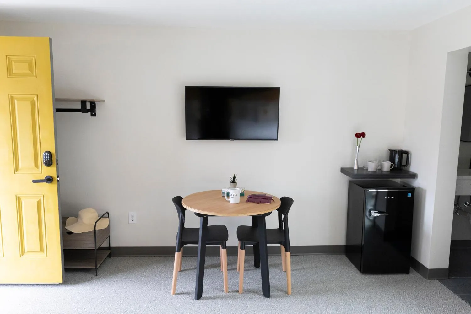 TV and multimedia in East Rock Inn