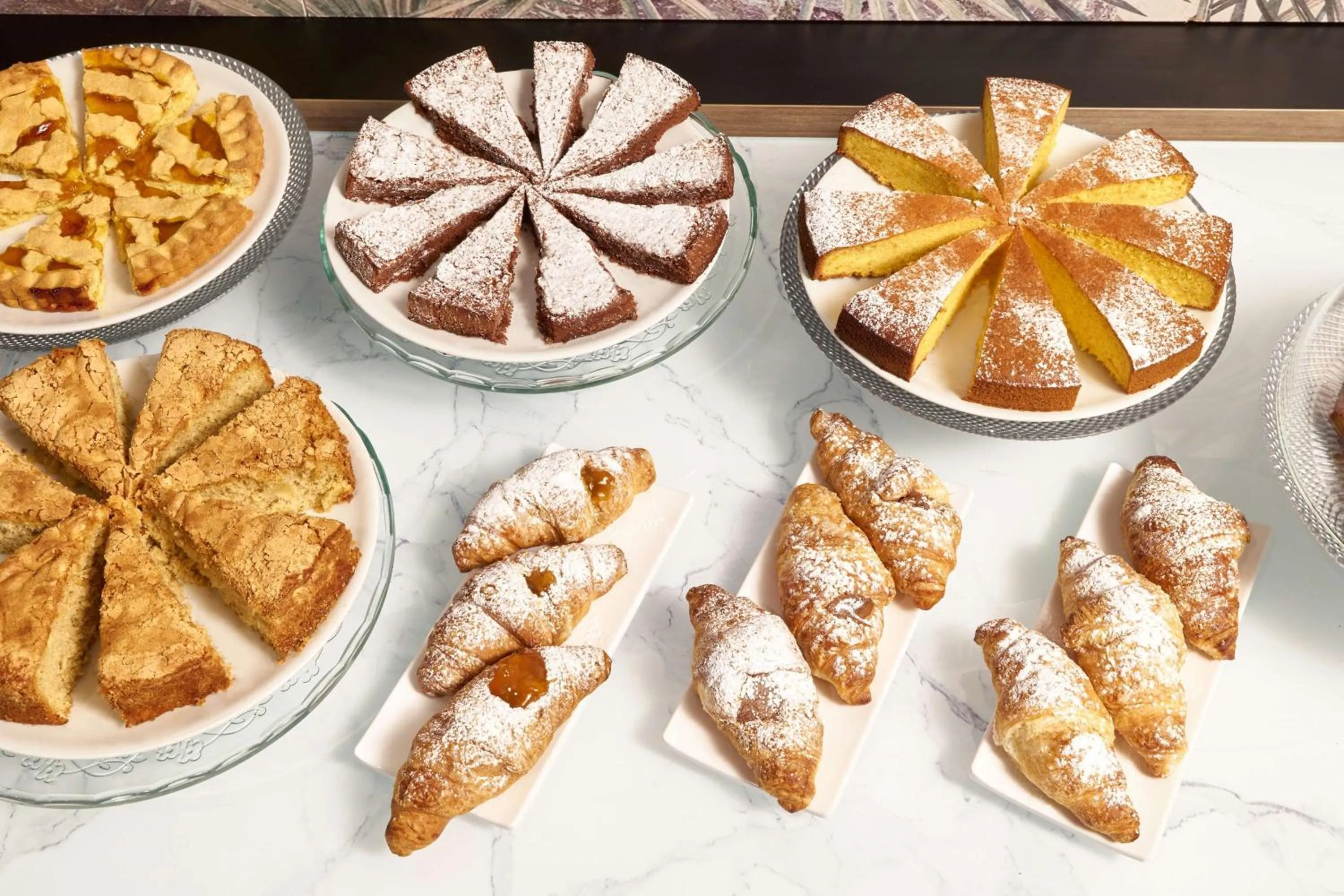 Food and drinks in Radisson Hotel Ferrara