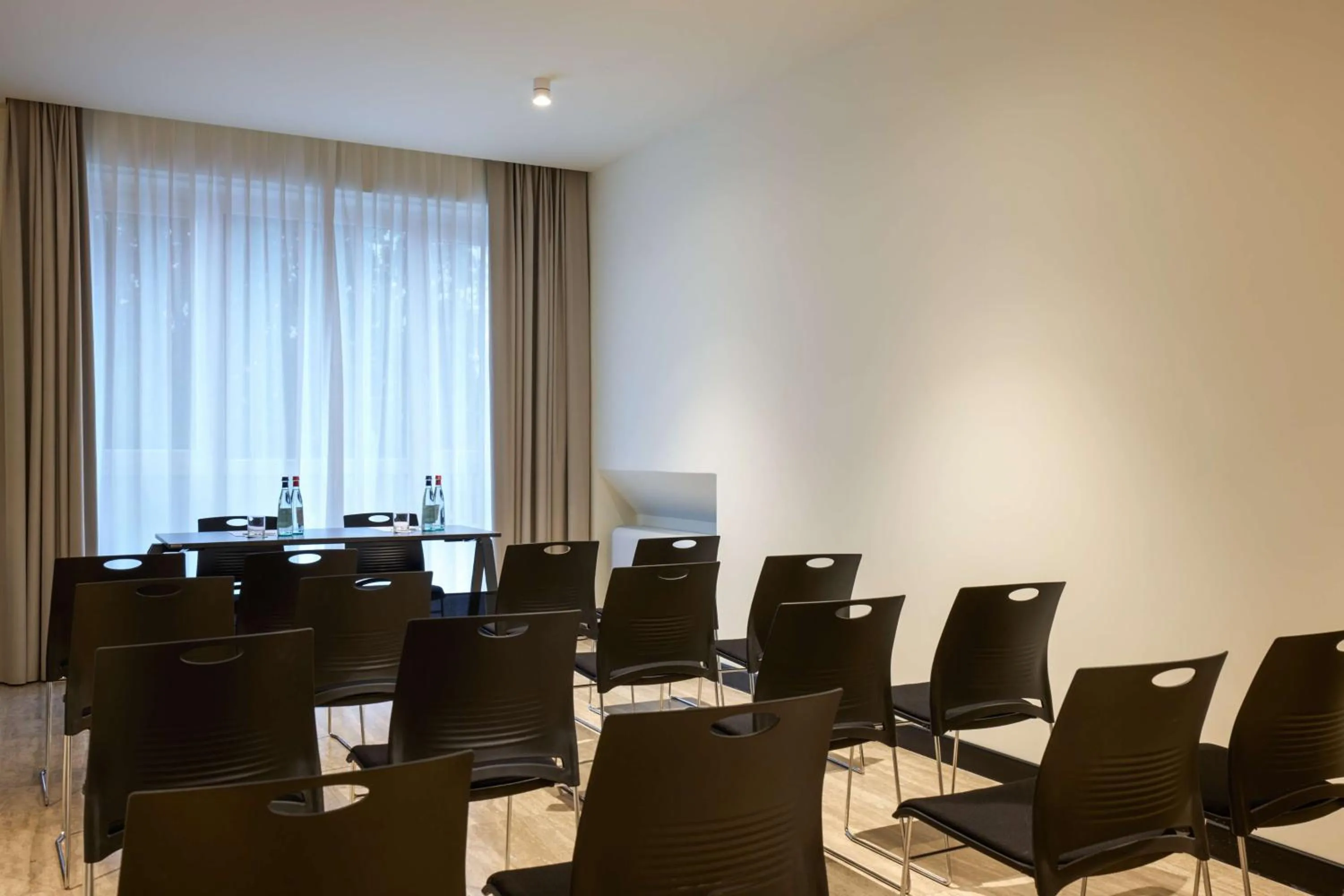 Meeting/conference room in Radisson Hotel Ferrara