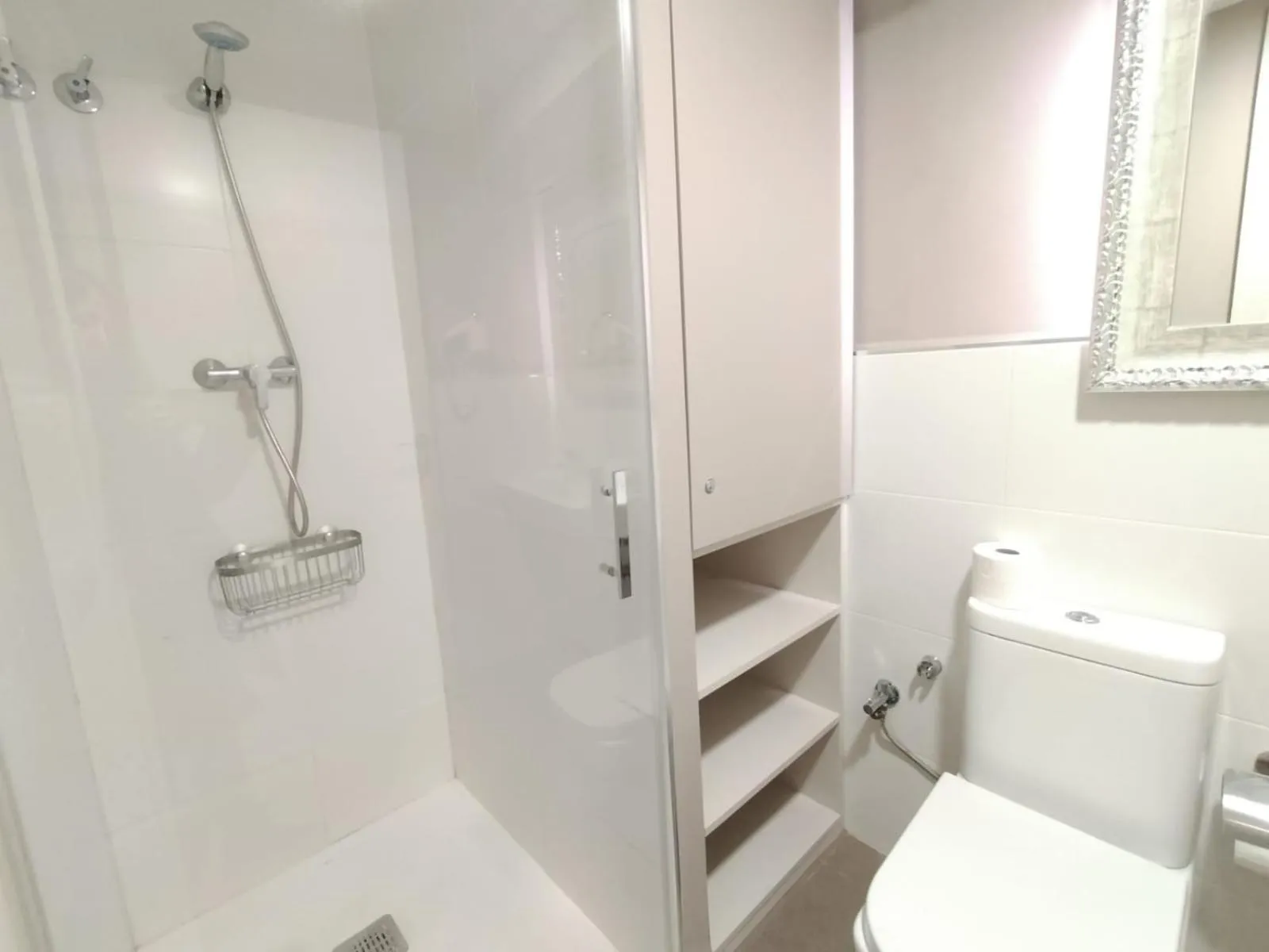 Shower in Montserrat Apartments by gaiarooms