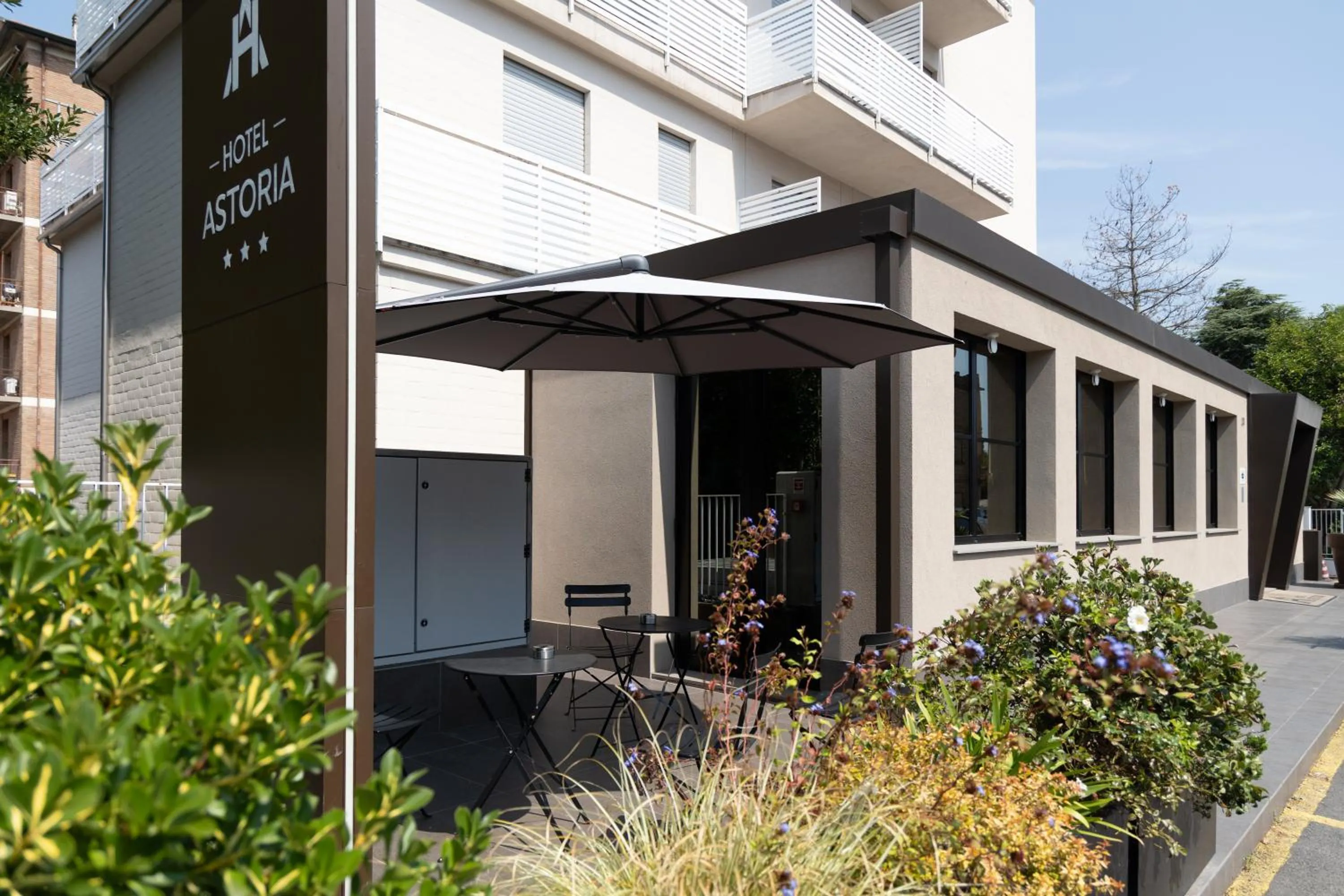 Property building in Hotel Astoria