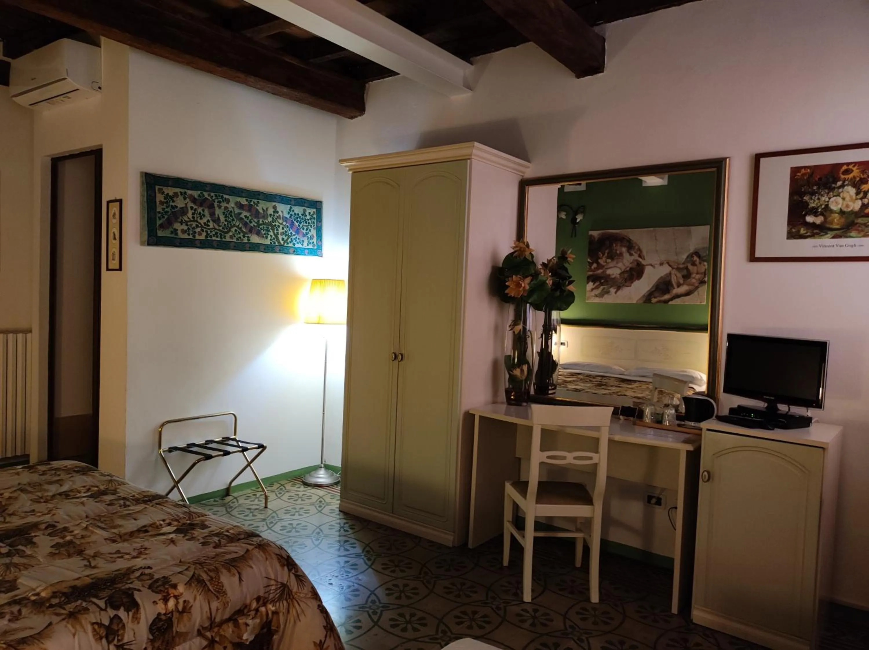 Bedroom, Bed in D'Elite Room & Breakfast