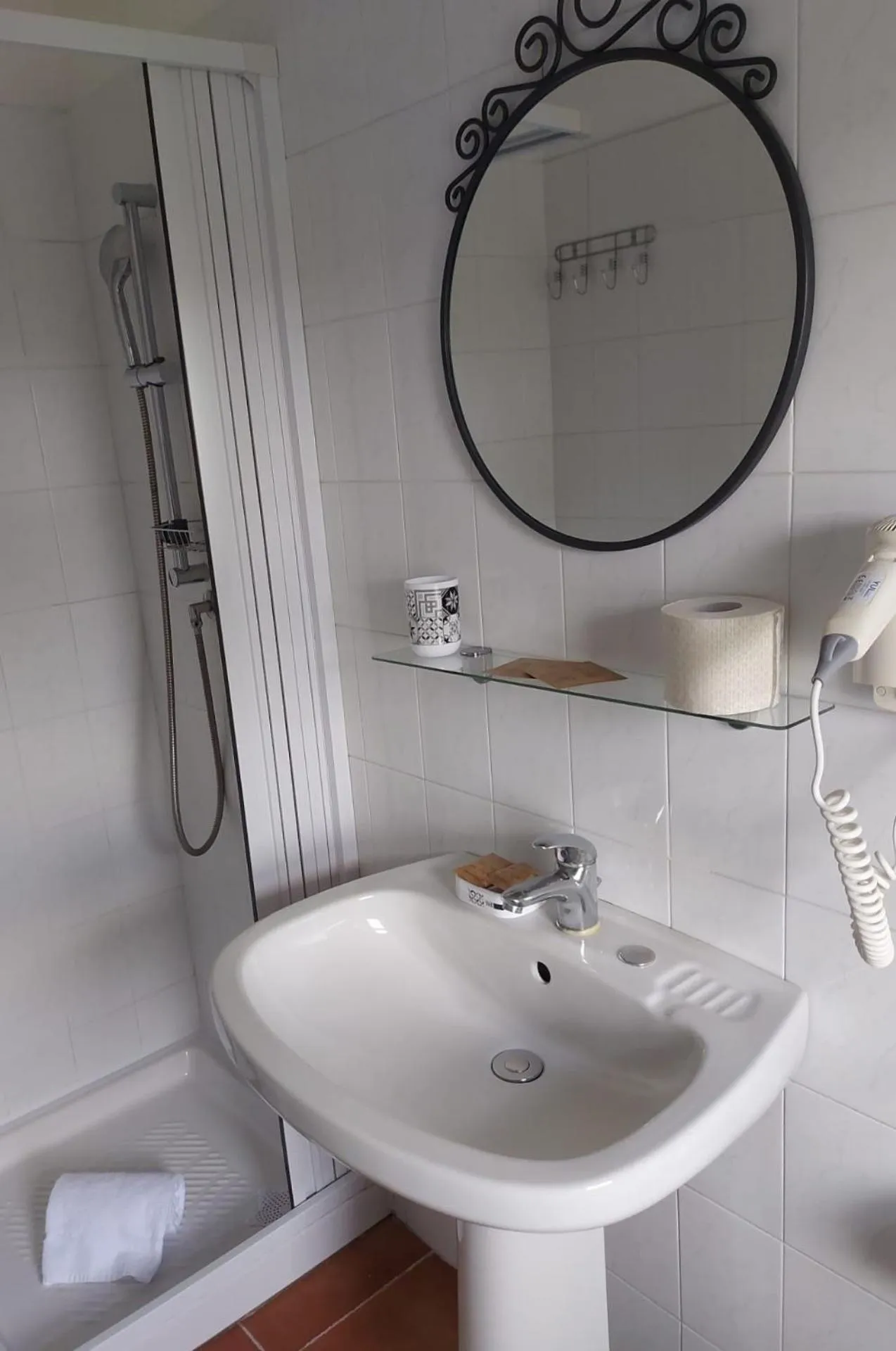 Shower in Villa Nadira