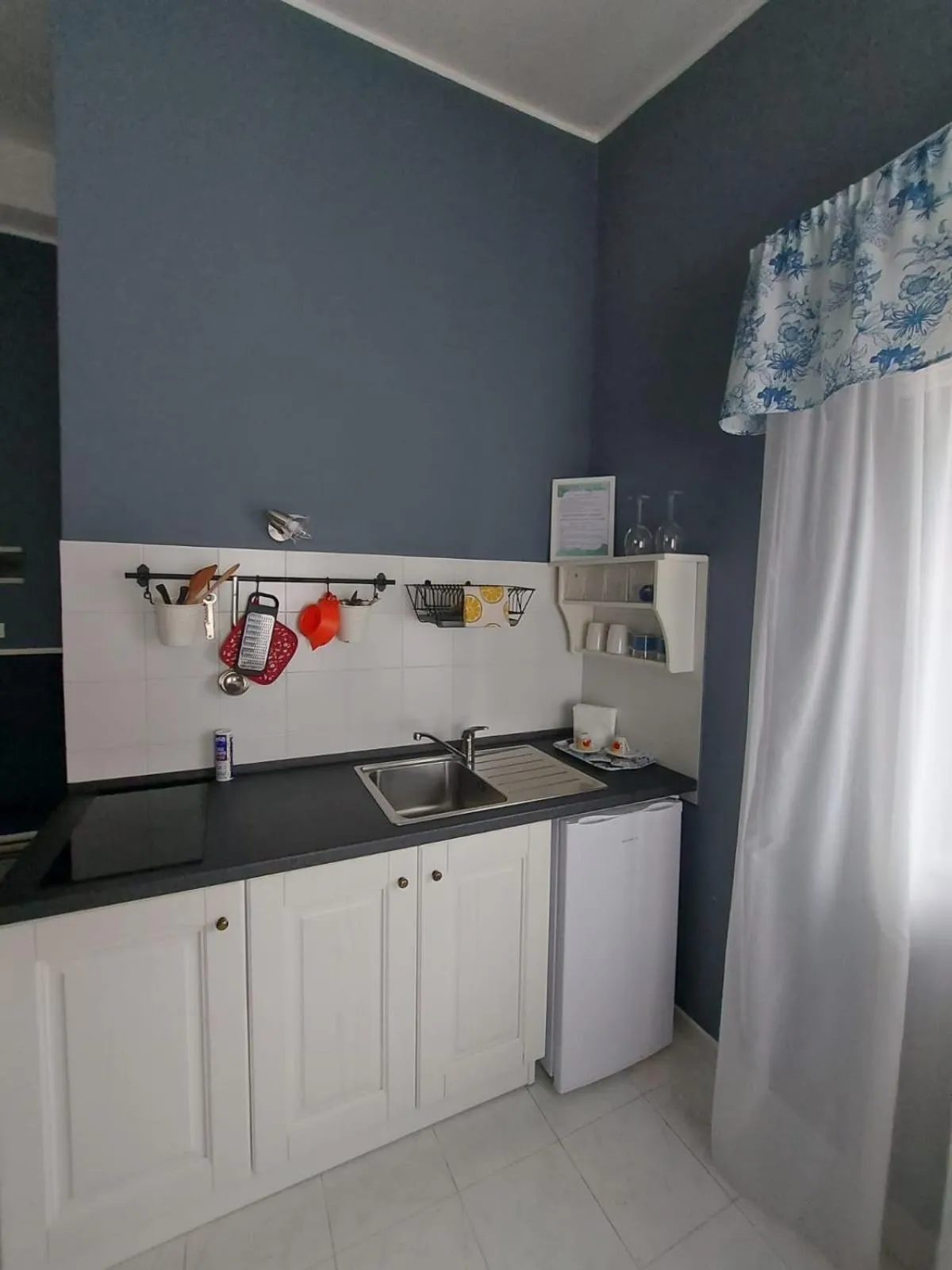 Kitchen or kitchenette in Villa Nadira