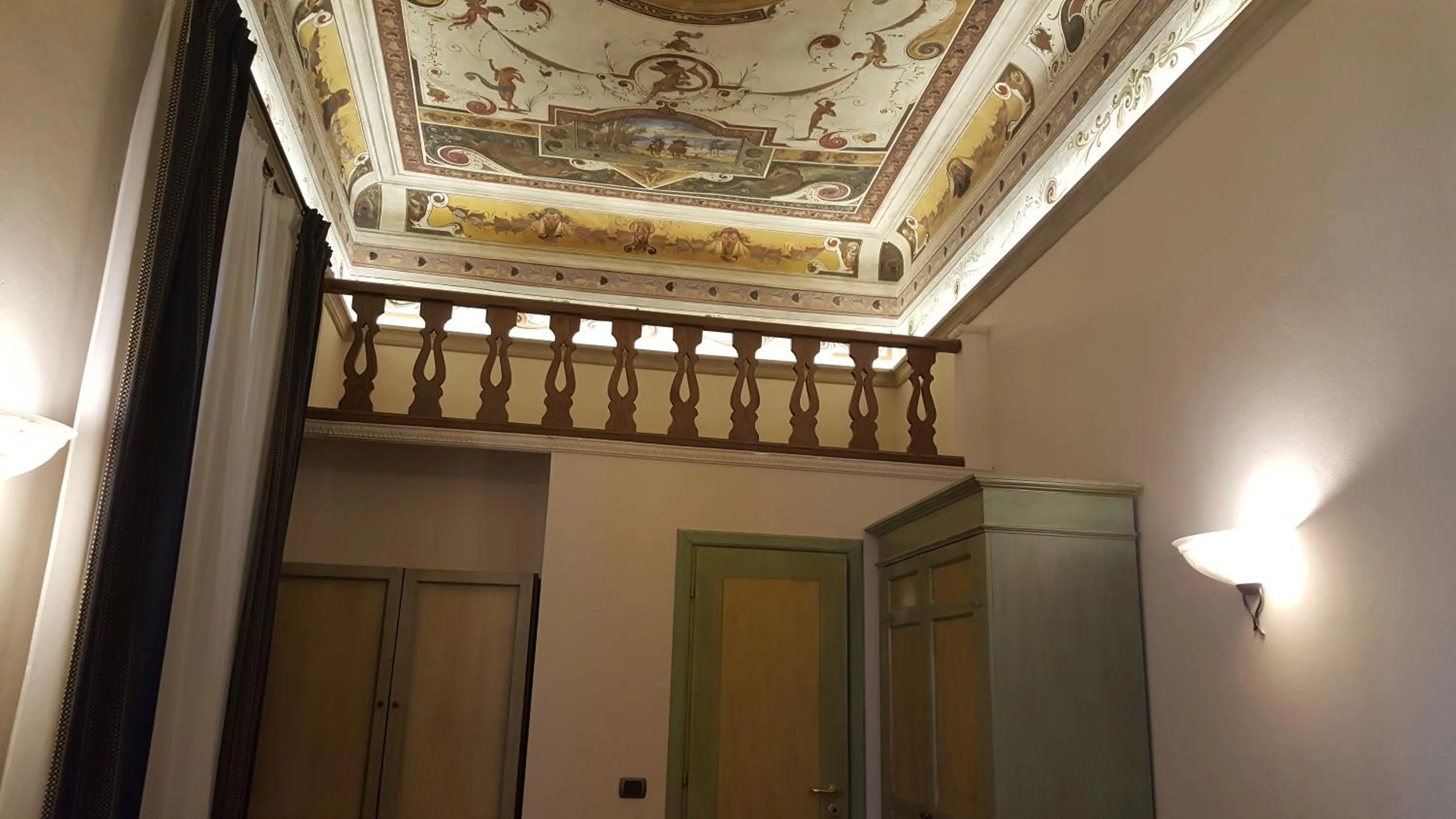 Decorative detail in Residence La Repubblica