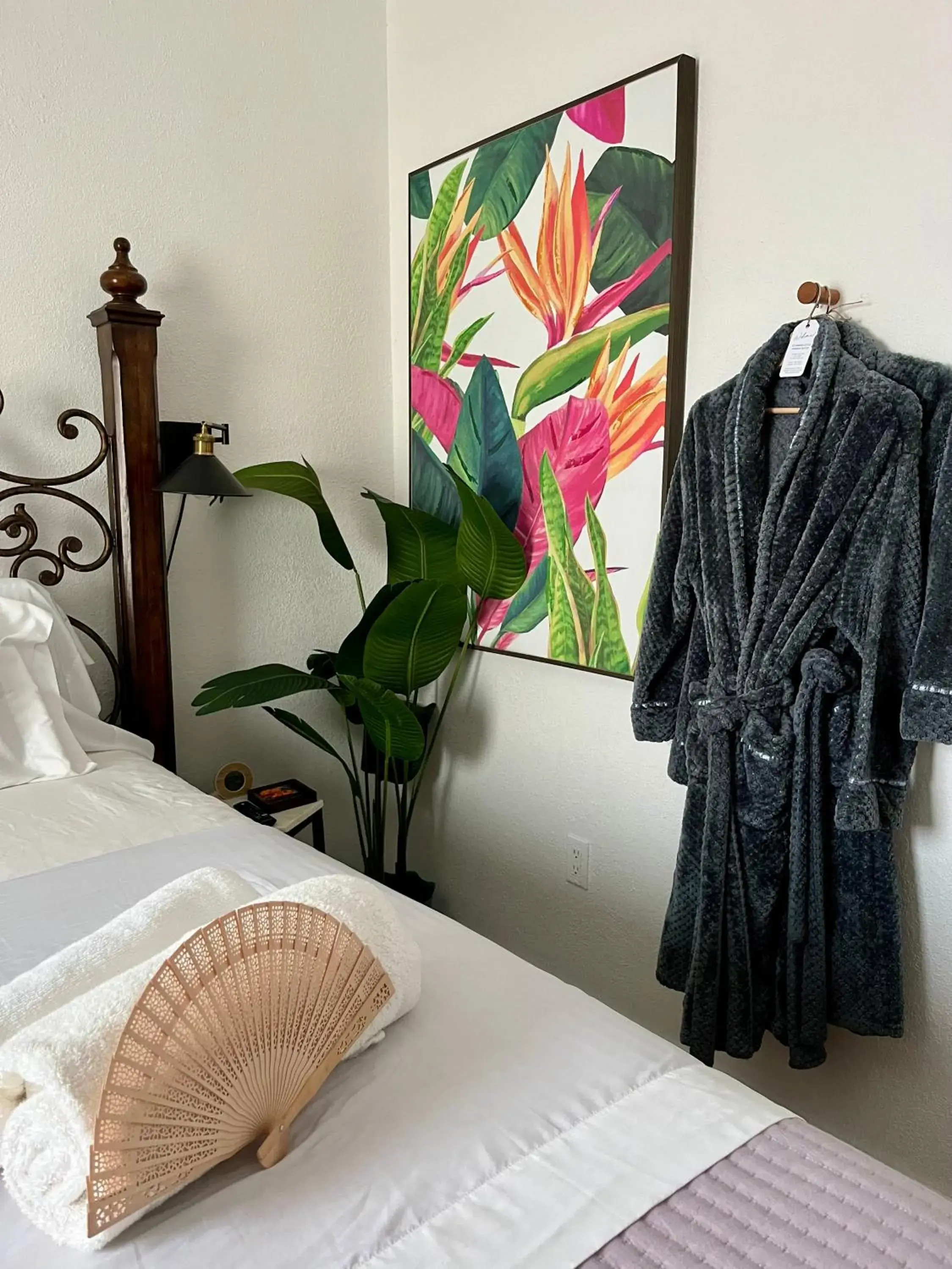 Stunning Little Havana Suites Close to airport, Calle Ocho, Brickell, Wynwood and the Beaches - Free Parking Stunning Little Havana Suites Close to airport, Calle Ocho, Brickell, Wynwood and the Beaches - Free Parking