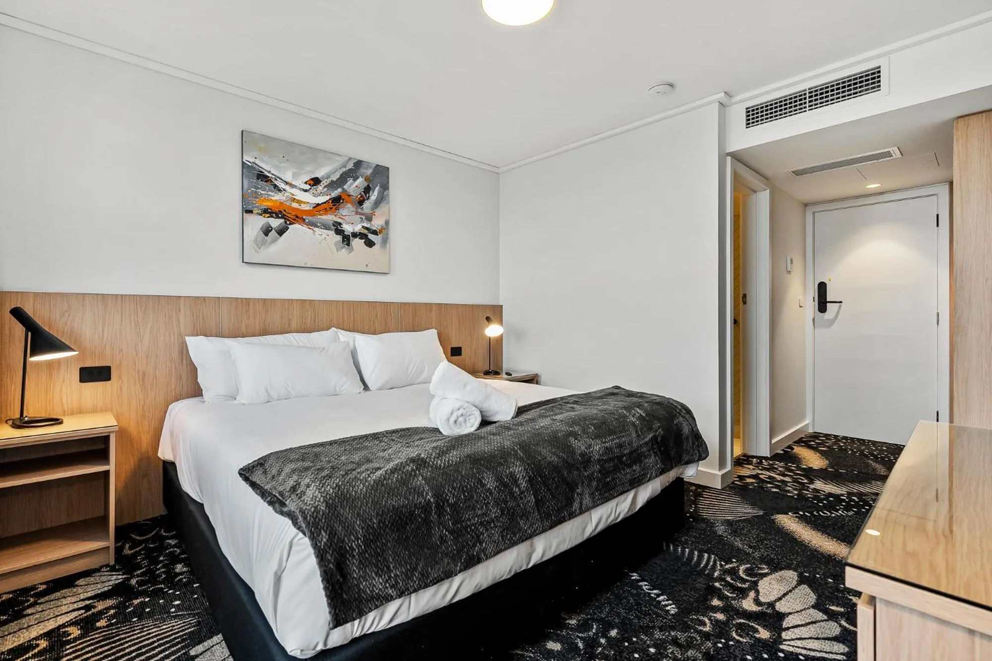 Bed in Prince of Wales Hotel