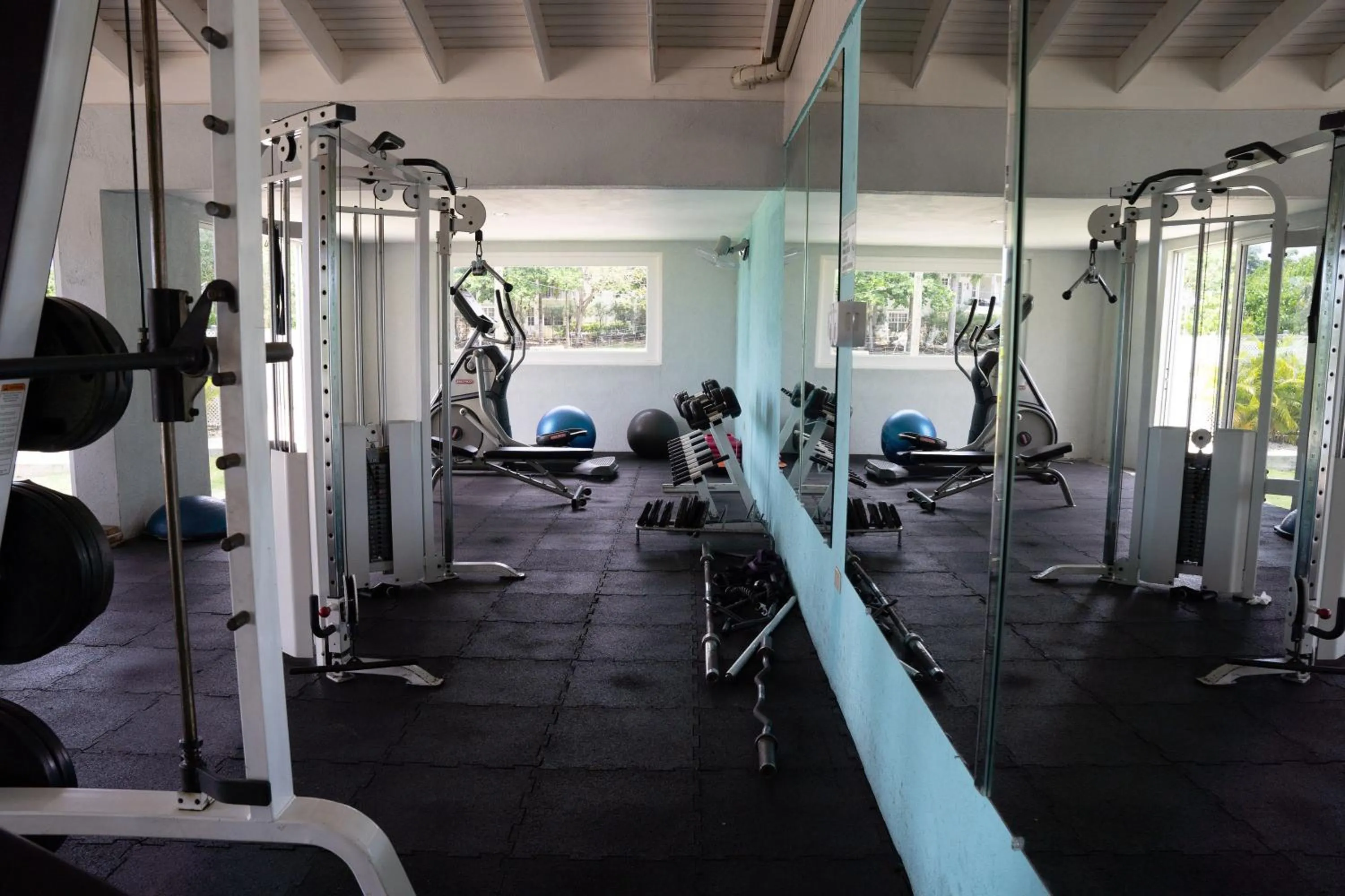 Fitness centre/facilities in Luxury Apartments and Rooms,The Lagoons
