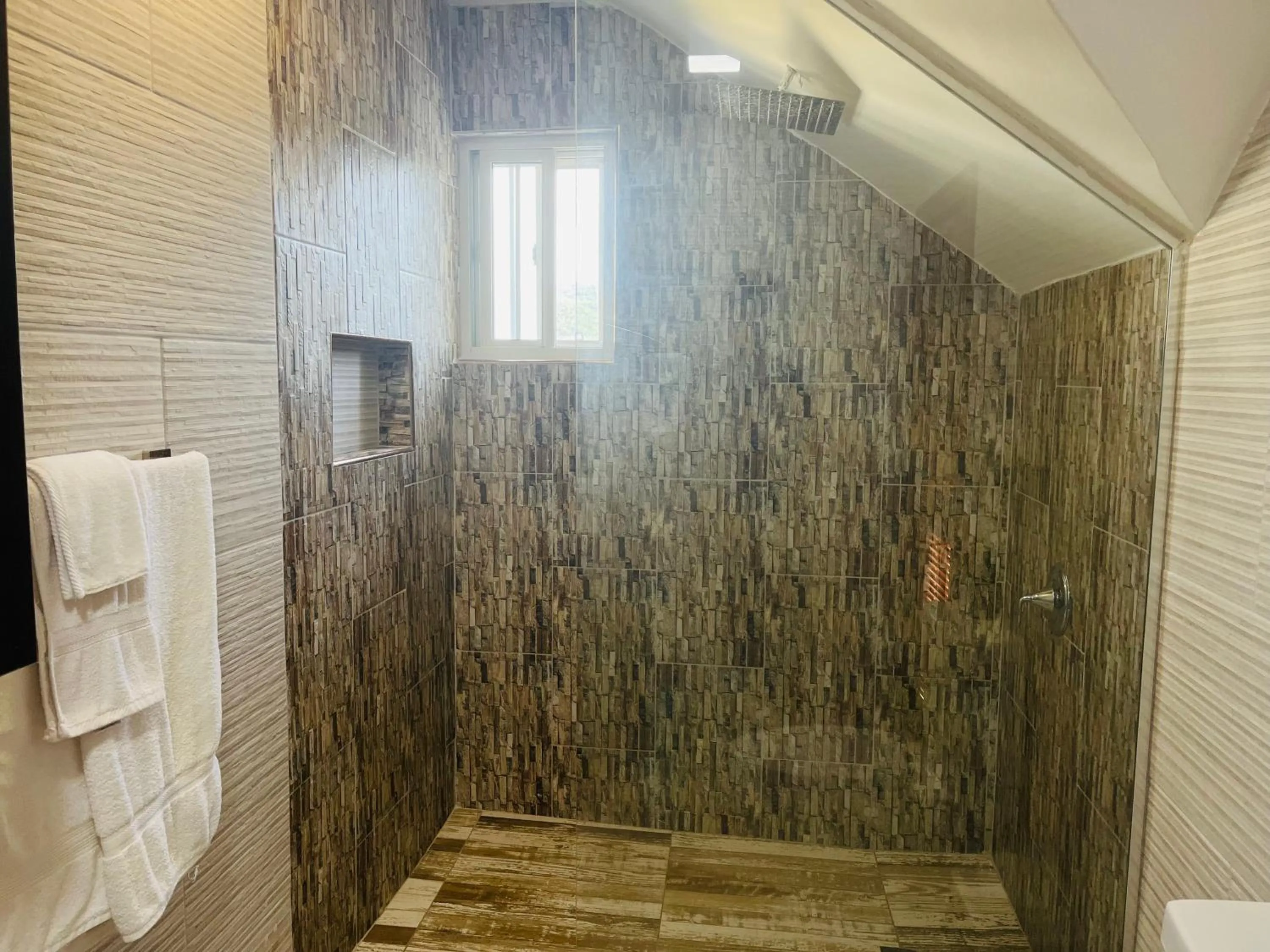 Bathroom in Luxury Apartments and Rooms,The Lagoons