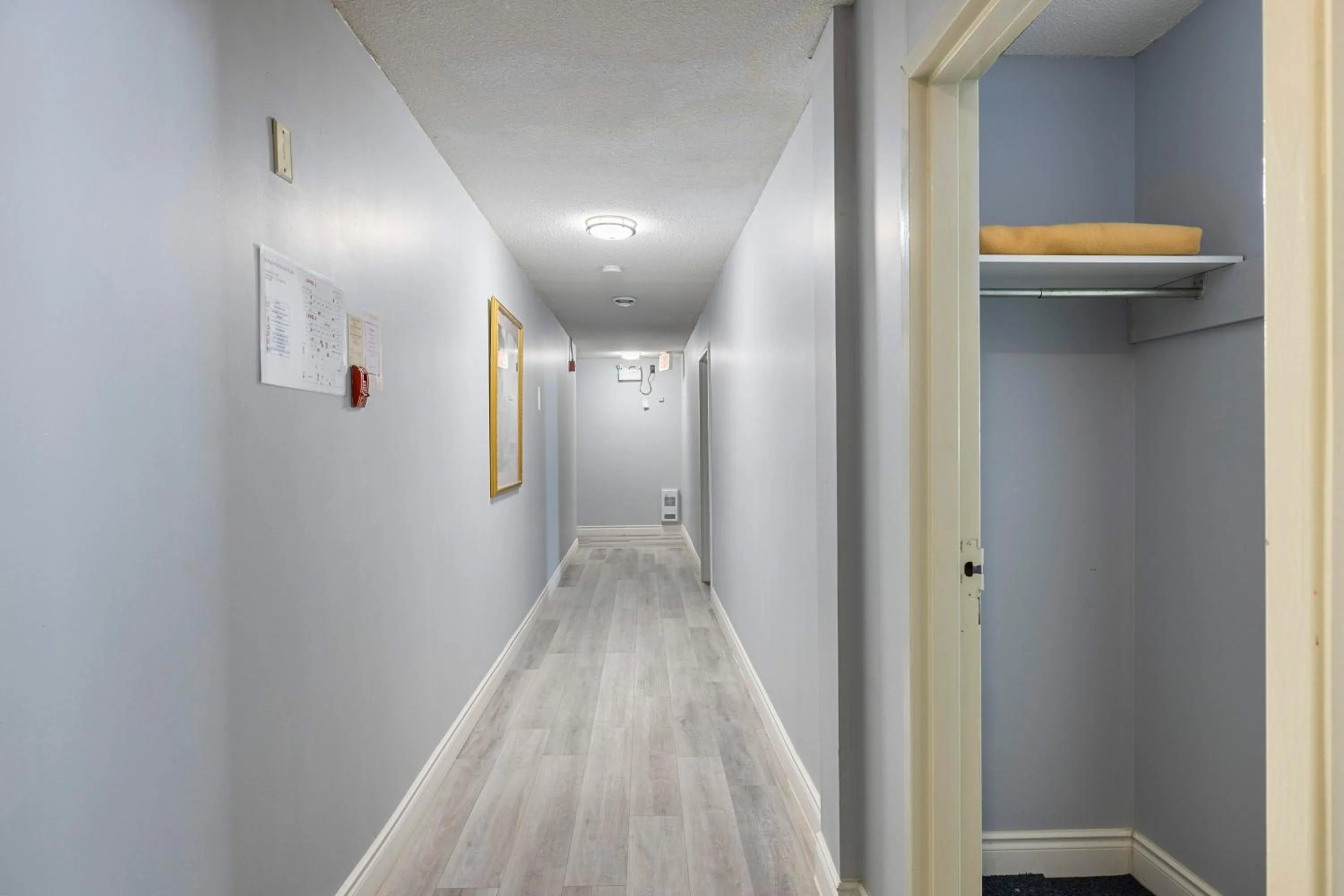 Property building in Lakeside Inn