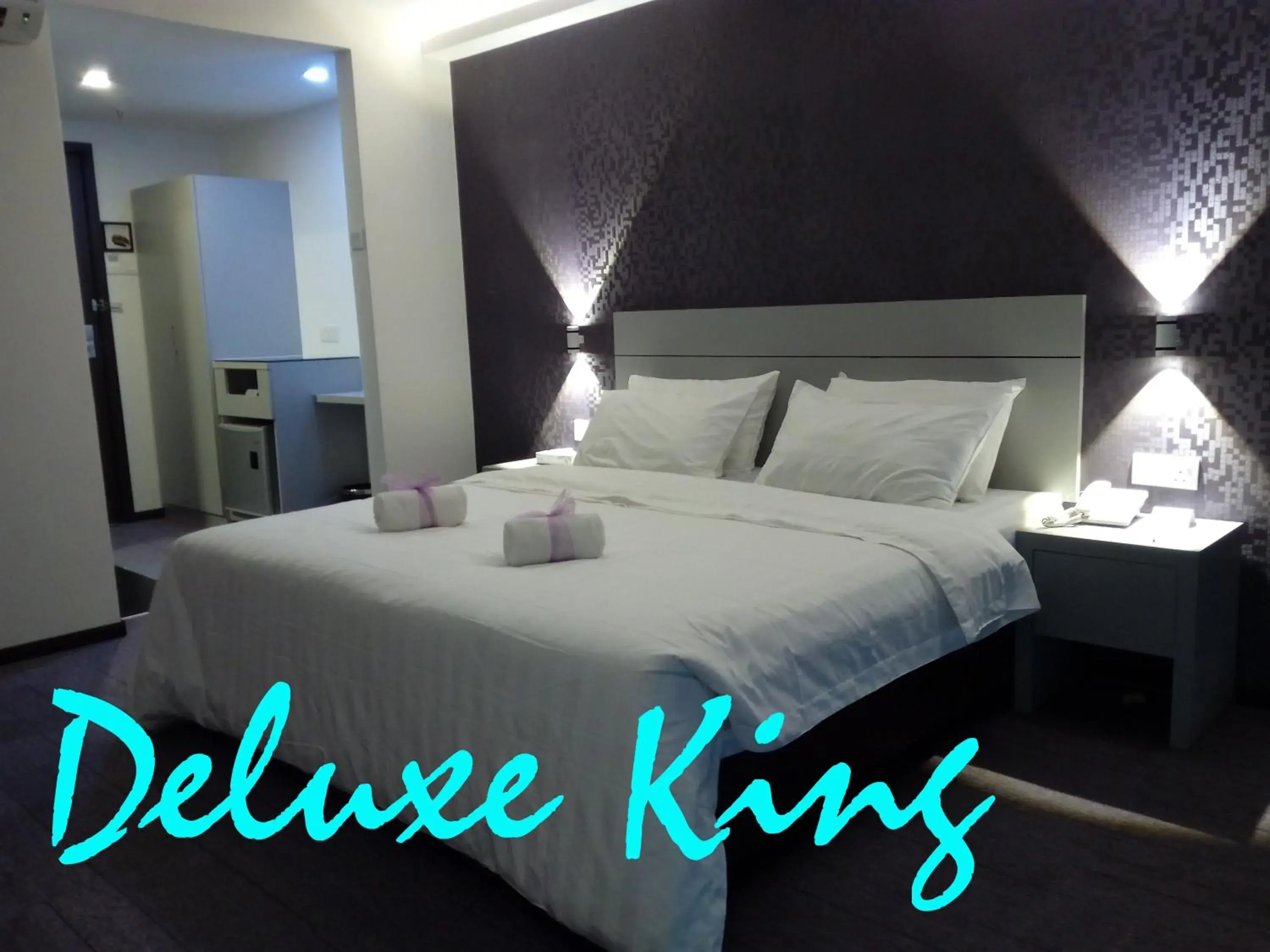 Deluxe King Room in Muar Traders Hotel Deluxe King Room in Muar Traders Hotel