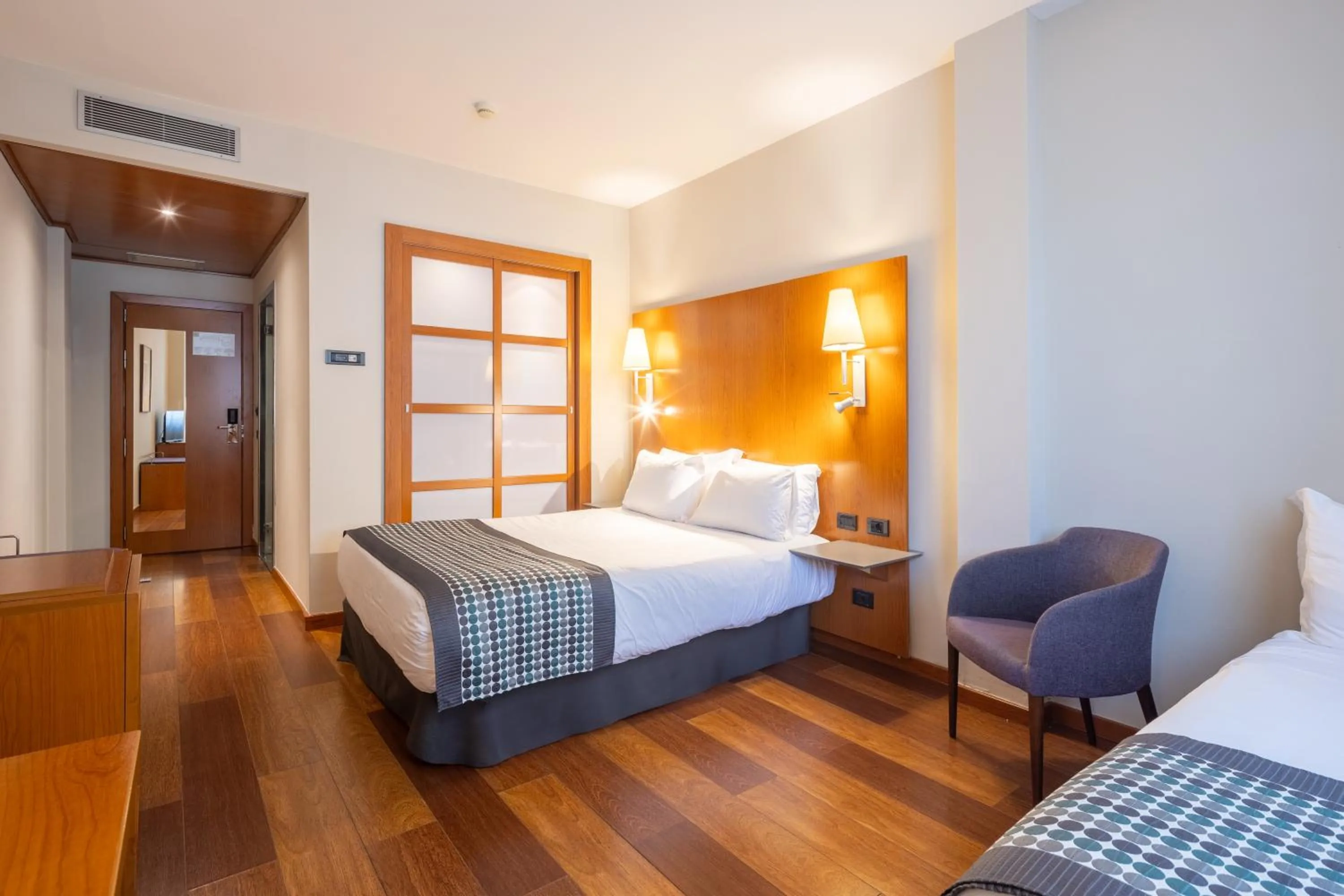 Photo of the whole room, Bed in Exe Toscana