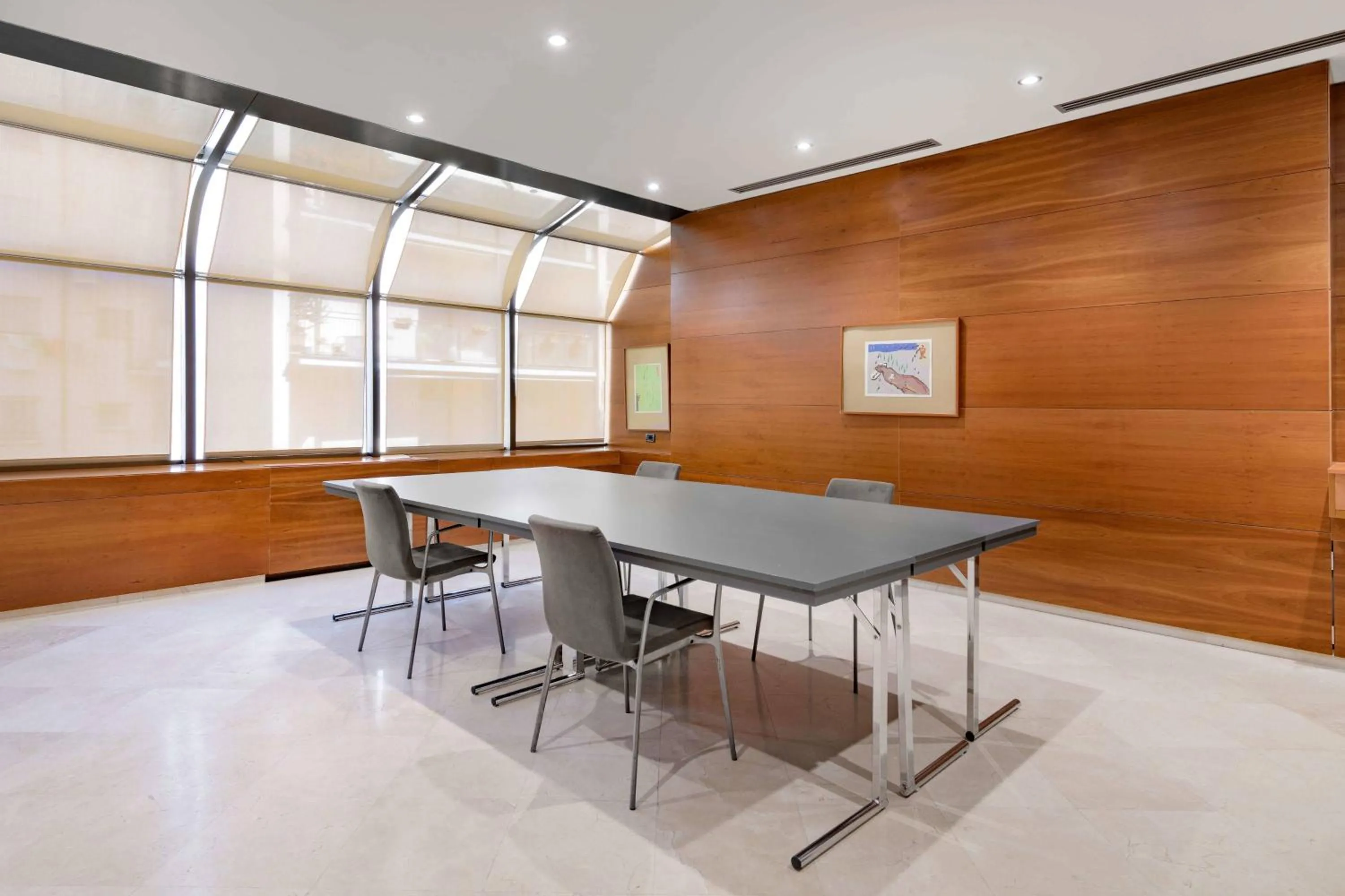 Meeting/conference room in AC Hotel Genova by Marriott