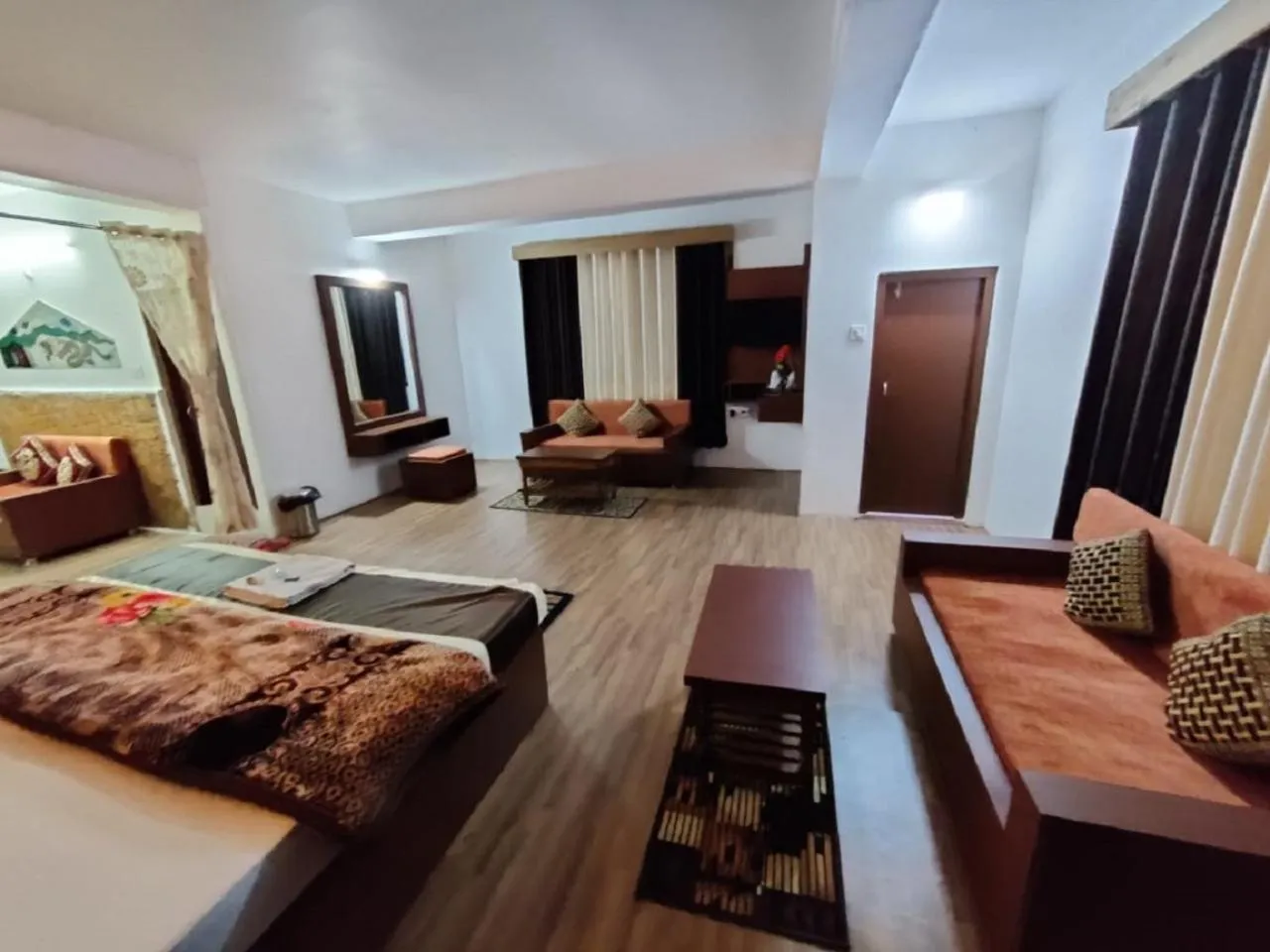 Bed in Hotel Norling SK Groups