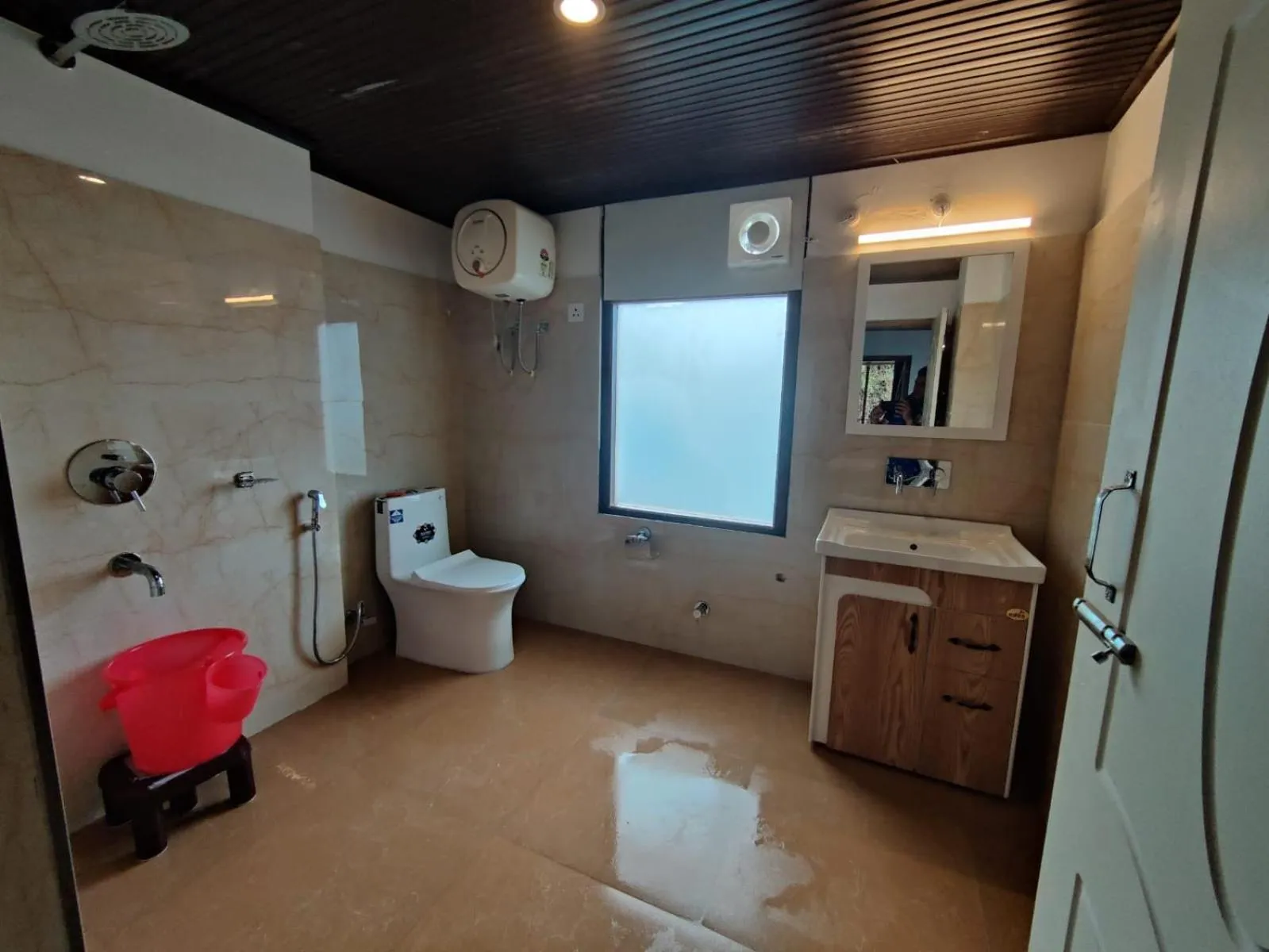 Shower in Hotel Norling SK Groups