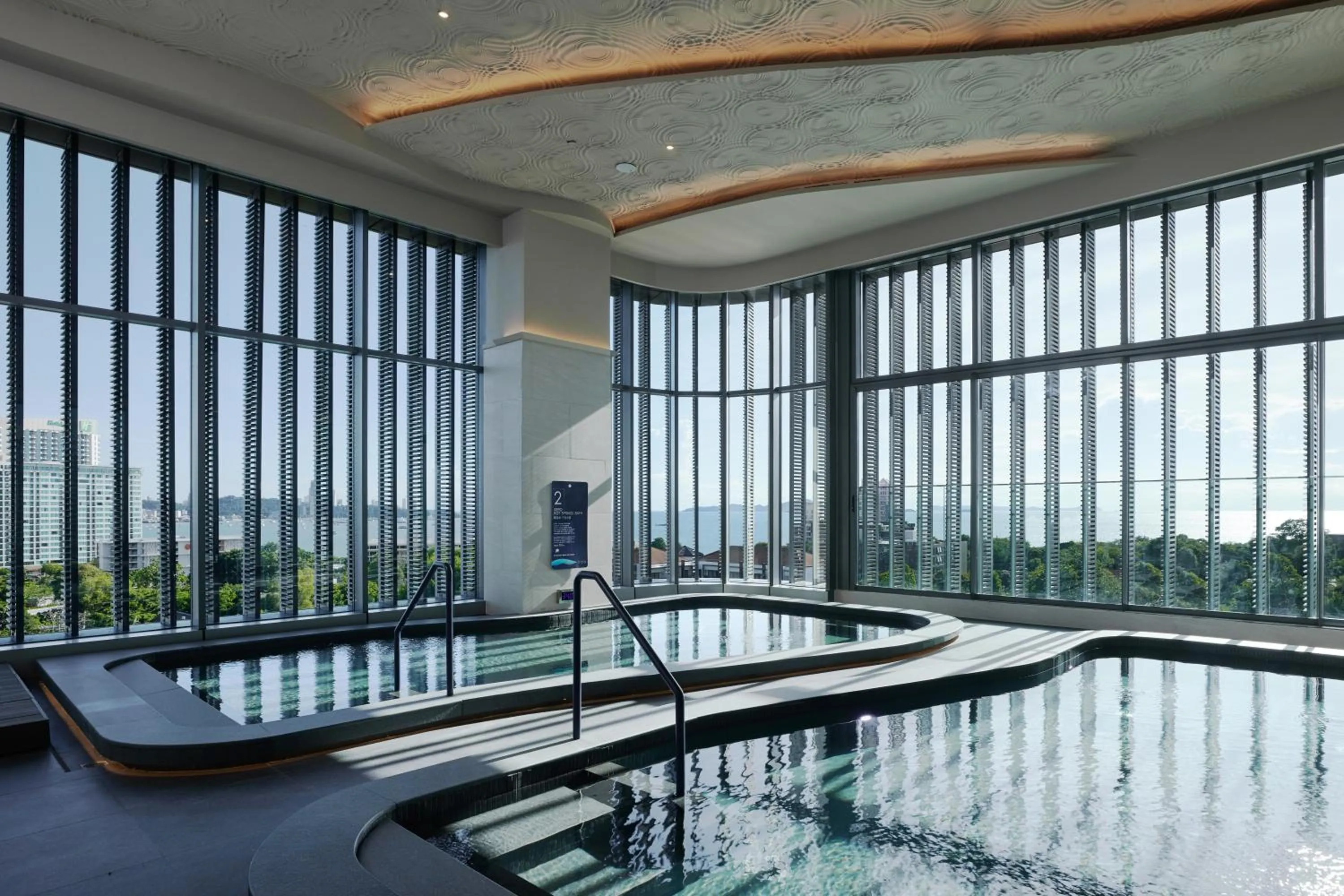 Spa and wellness centre/facilities in Grande Centre Point Space Pattaya