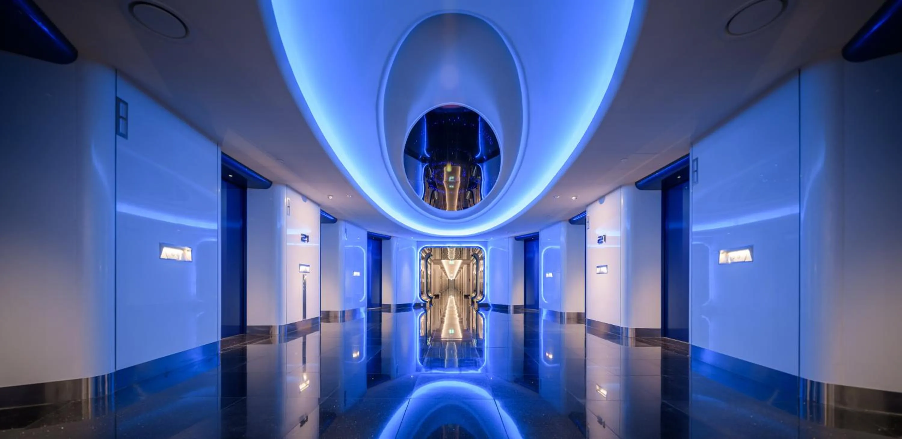 Decorative detail in Grande Centre Point Space Pattaya