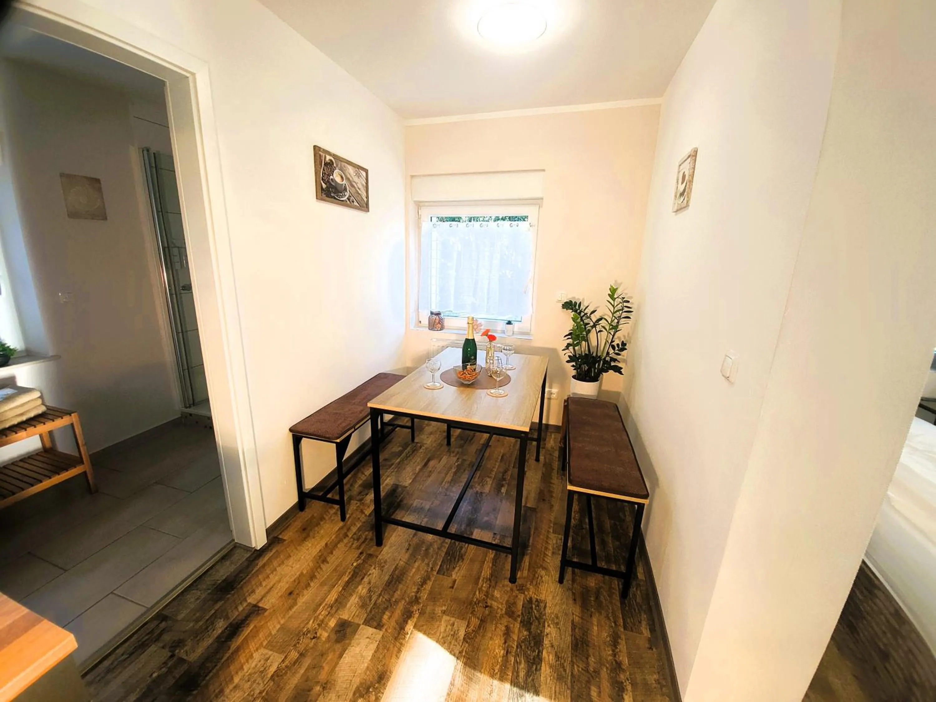 Seating area in CJS Apartments - Chill or Drive am Nürburgring, new Box Spring Beds, new furniture, WLan, Spacious Rooms, Quiet Location