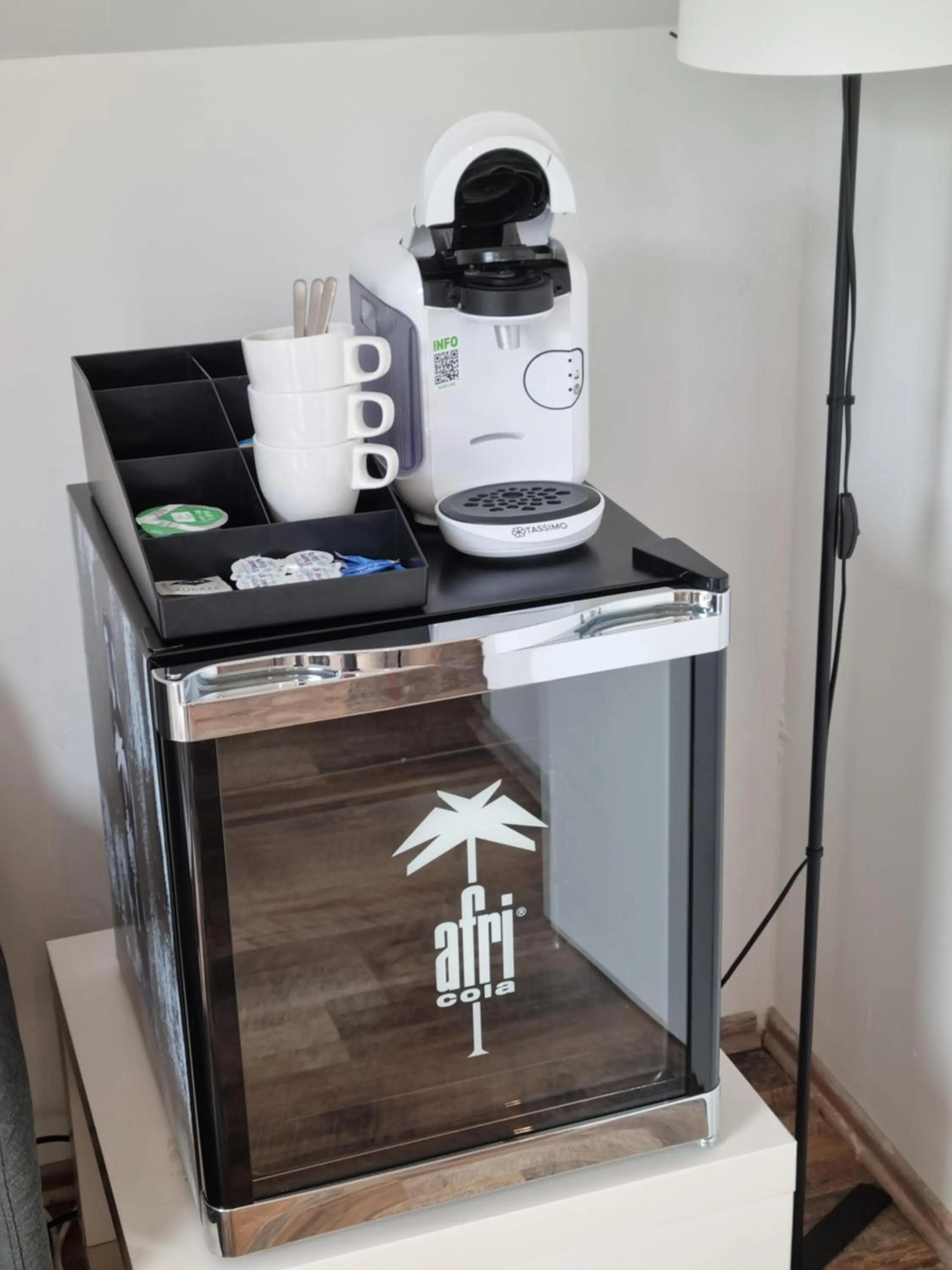 Coffee/tea facilities in CJS Apartments - Chill or Drive am Nürburgring, Free Parking, WLan, Spacious Rooms, Quiet Location