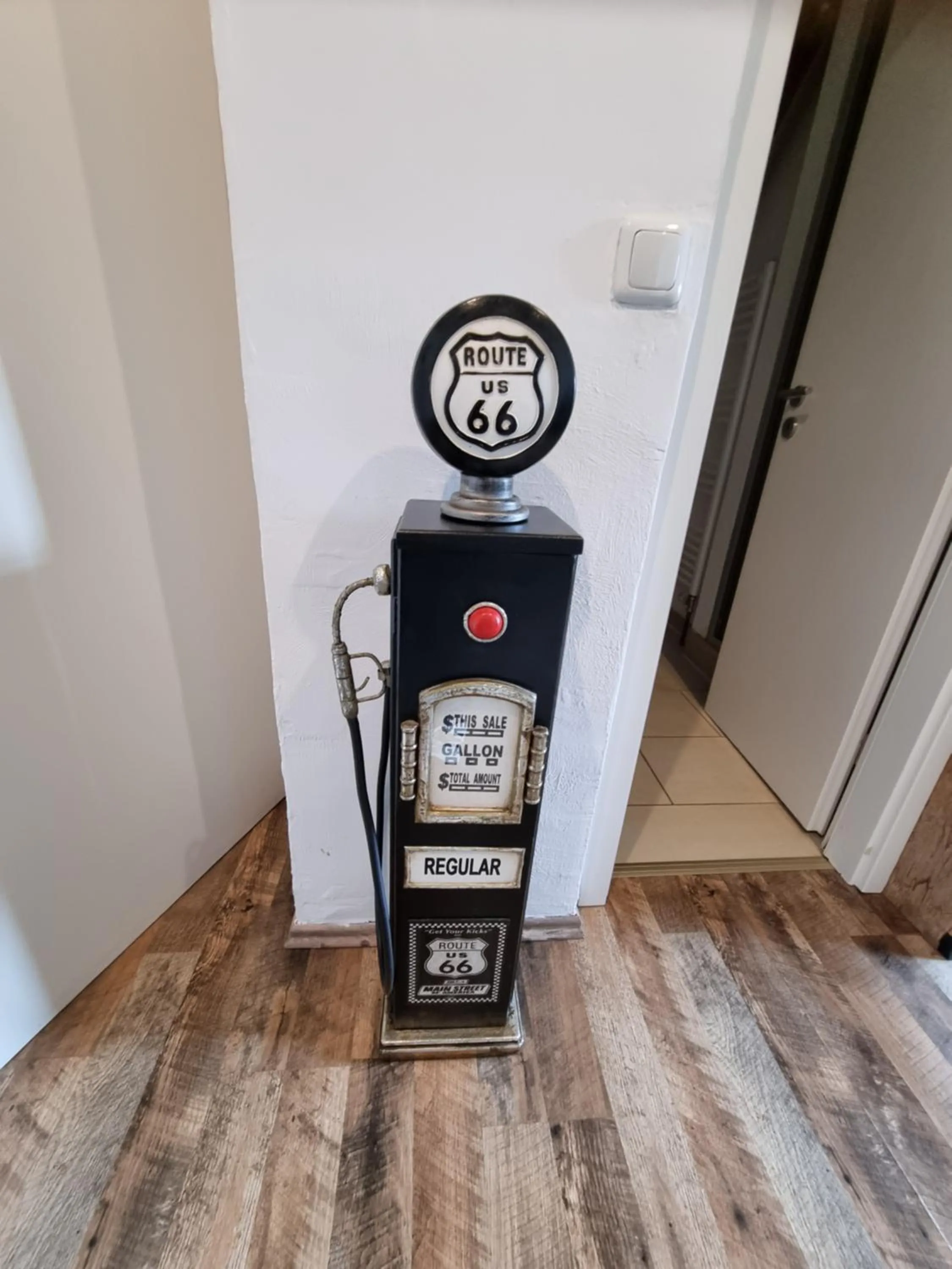 Decorative detail in CJS Apartments - Chill or Drive am Nürburgring, Free Parking, WLan, Spacious Rooms, Quiet Location