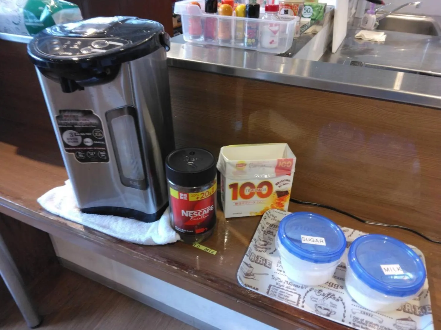 Communal lounge/ TV room in Hostel OGK