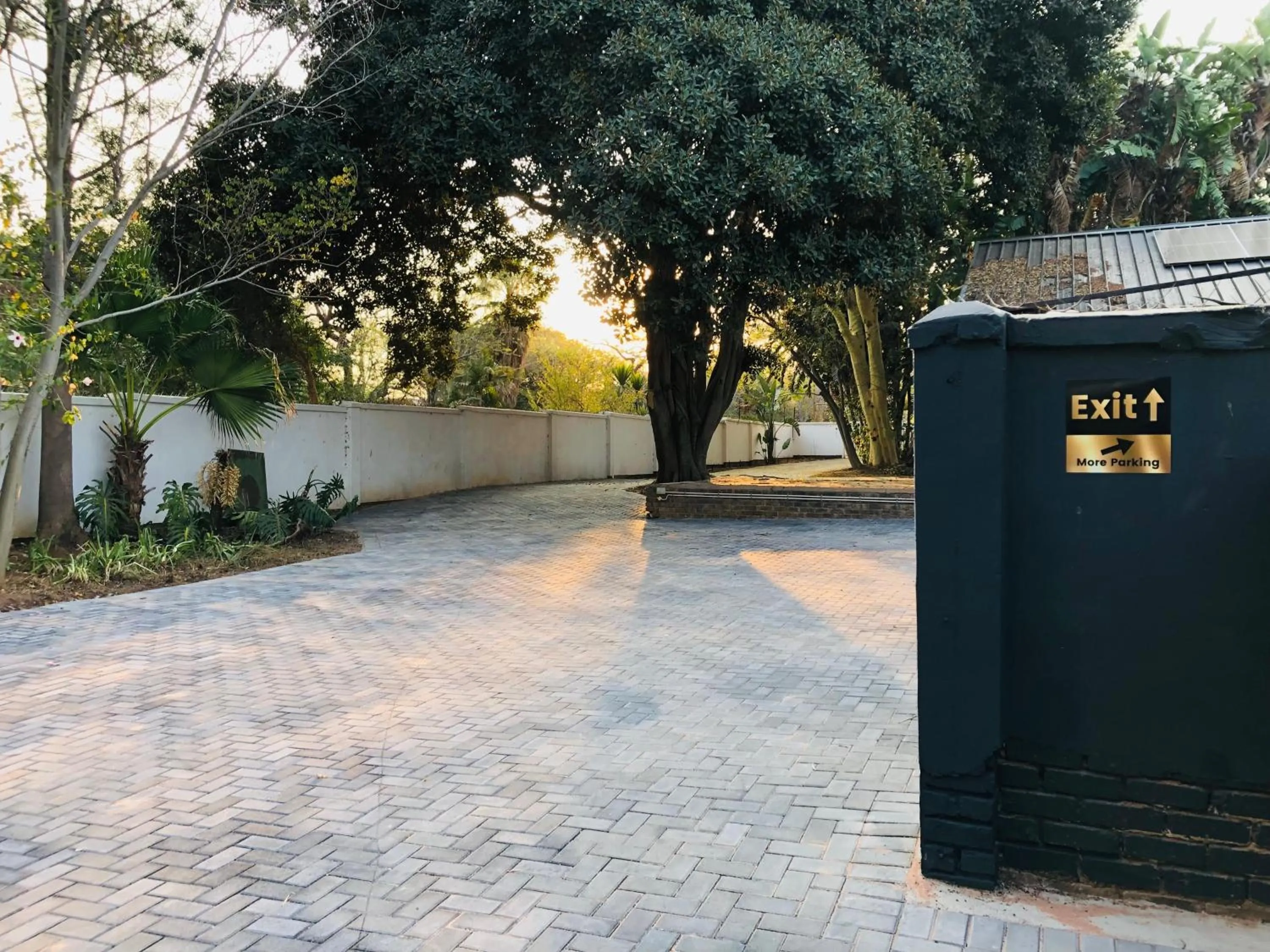 Parking in Grafiti Boutique Hotel