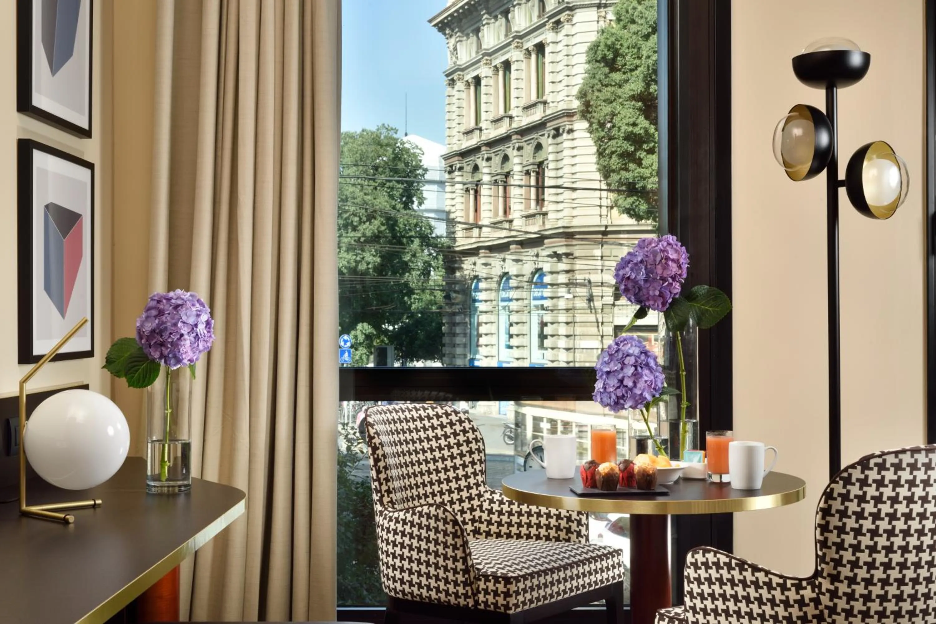 Bedroom in UNA Hotels Cusani Milano