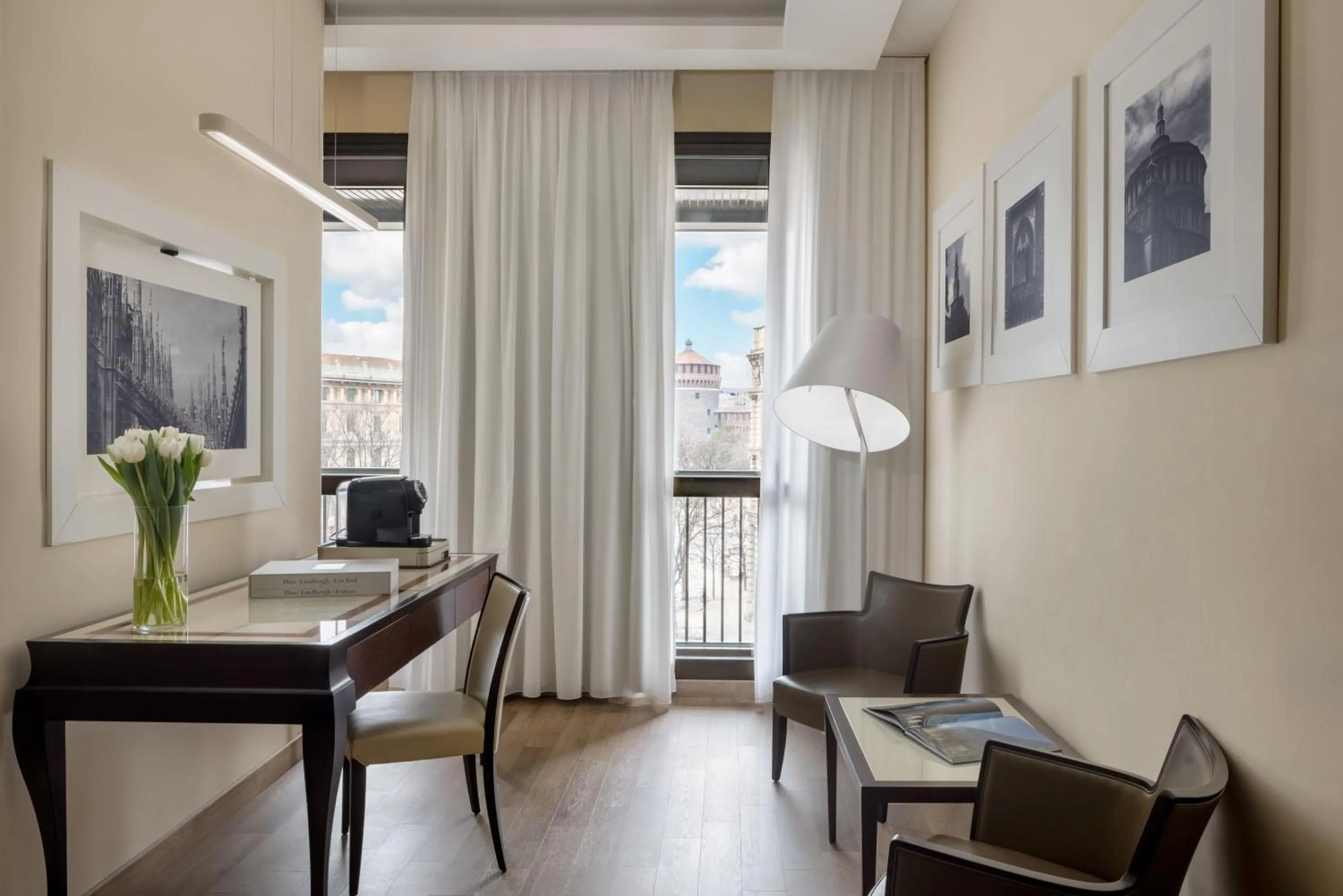 Bedroom in UNA Hotels Cusani Milano