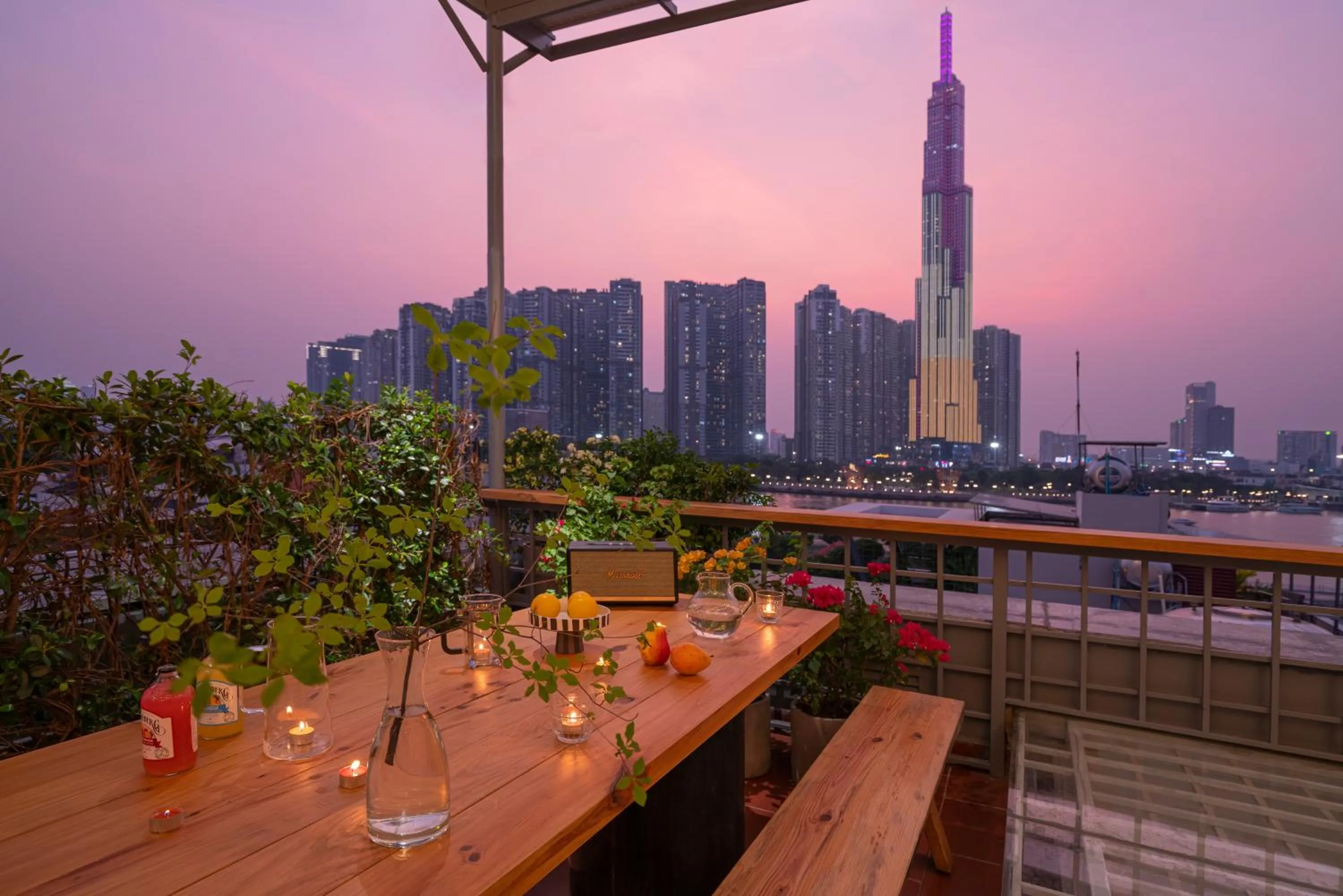 Patio in M Village Living Trần Não