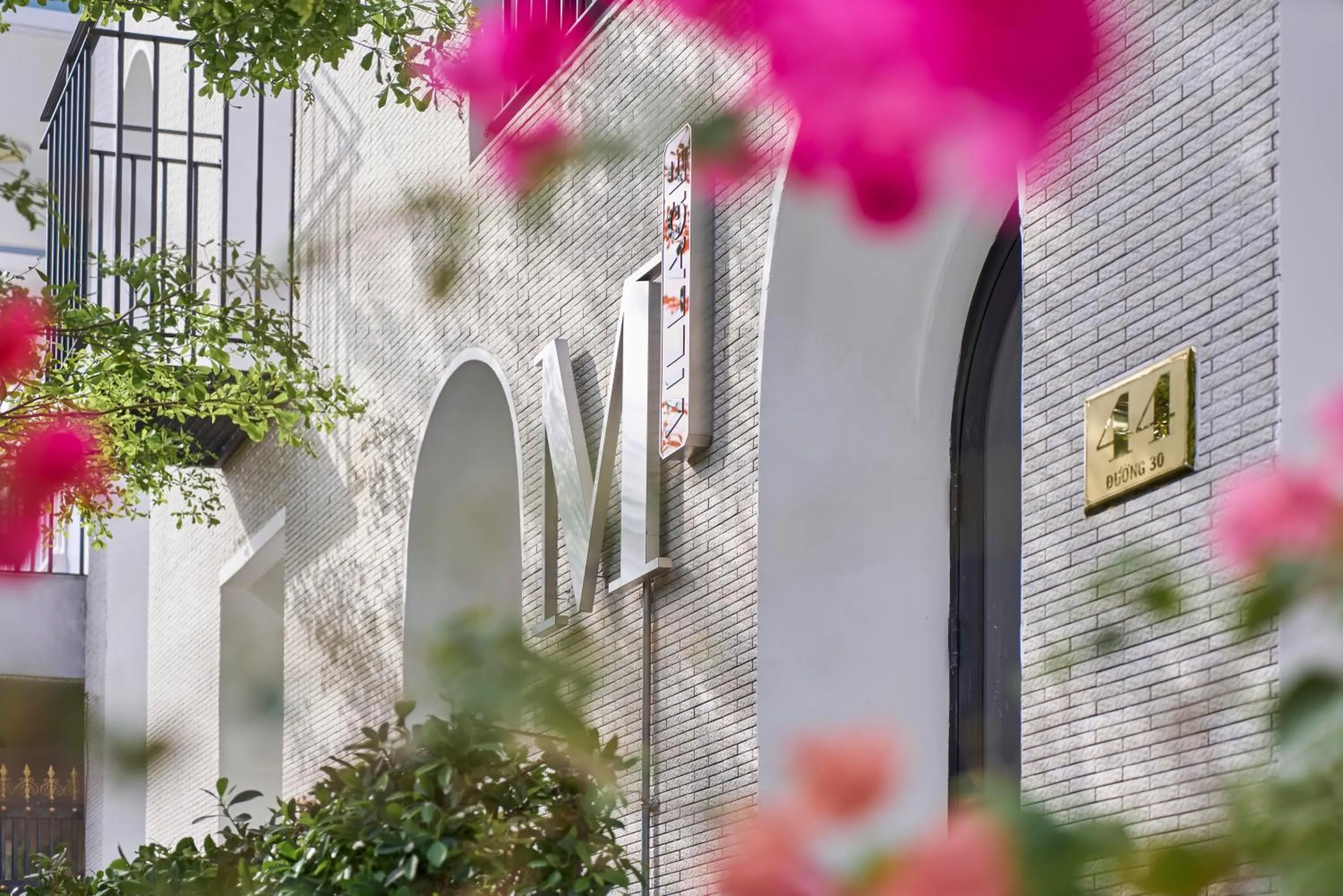 Facade/entrance in M Village Living Trần Não