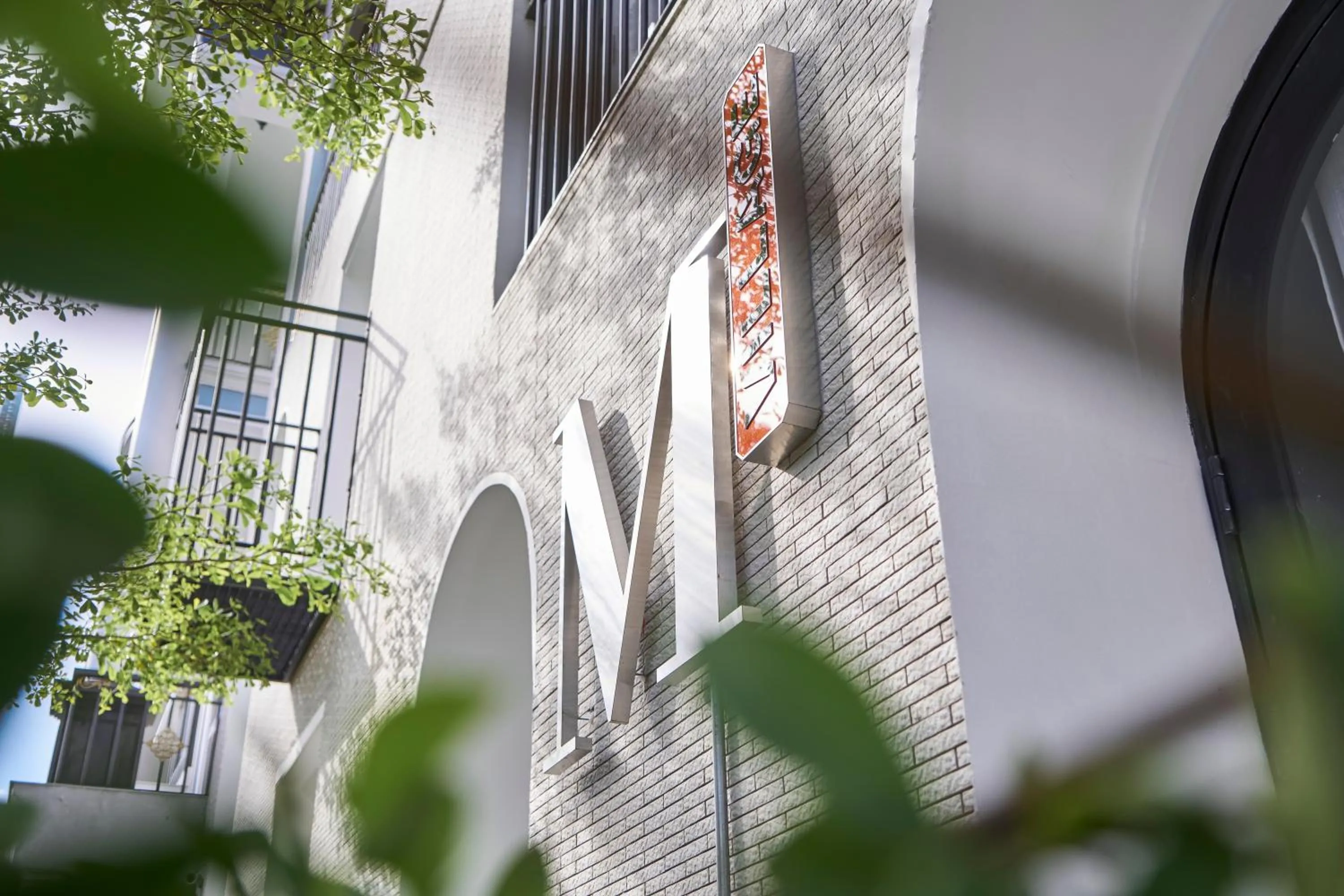 Logo/Certificate/Sign in M Village Living Trần Não