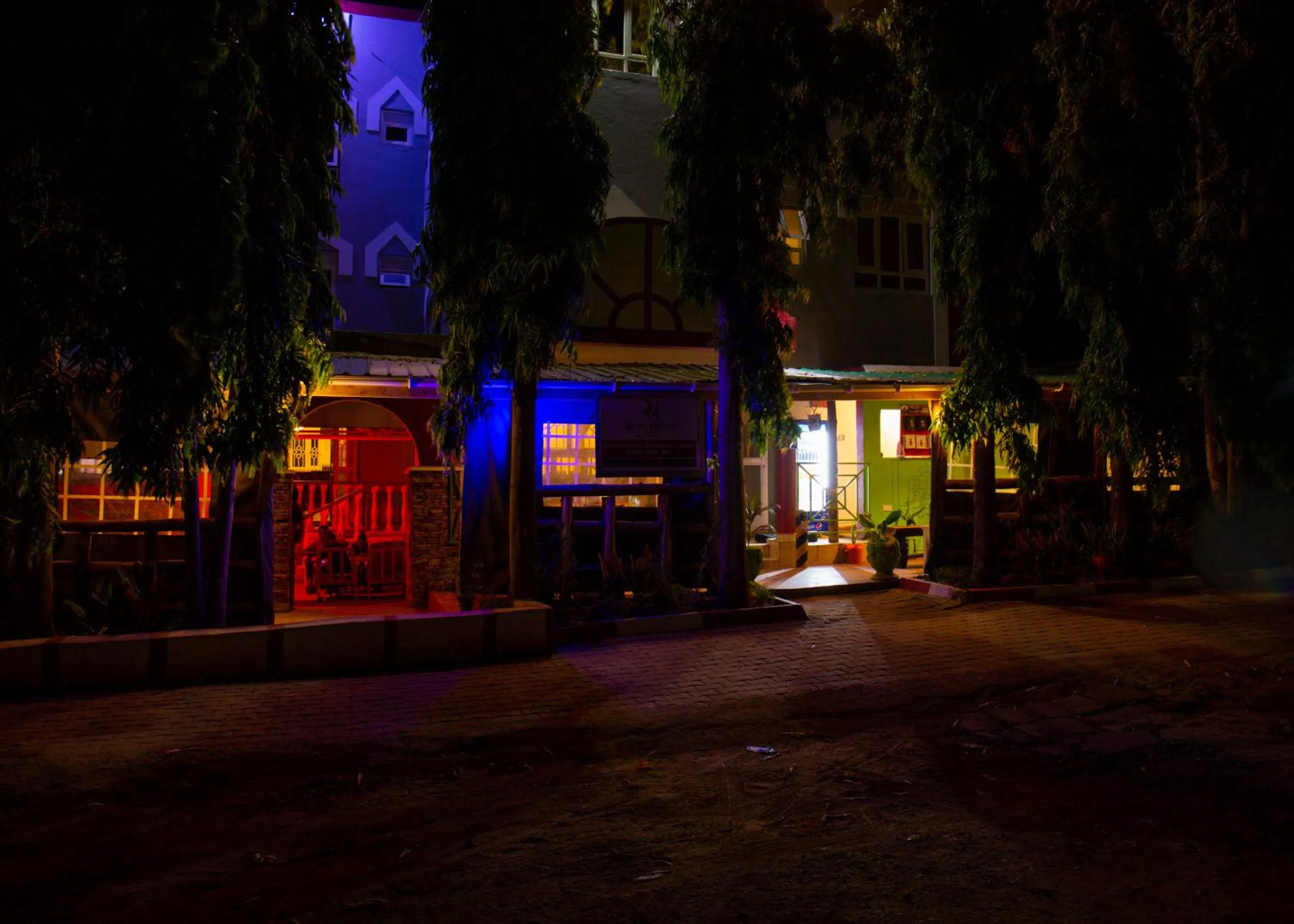 Richy Hotels and Safaris