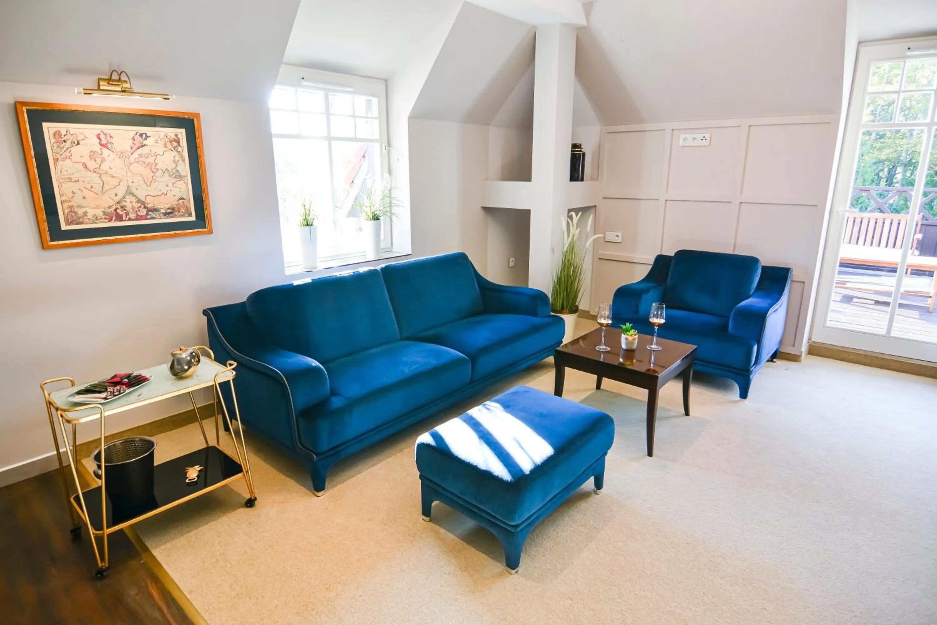 Seating area in Willa Kashmir