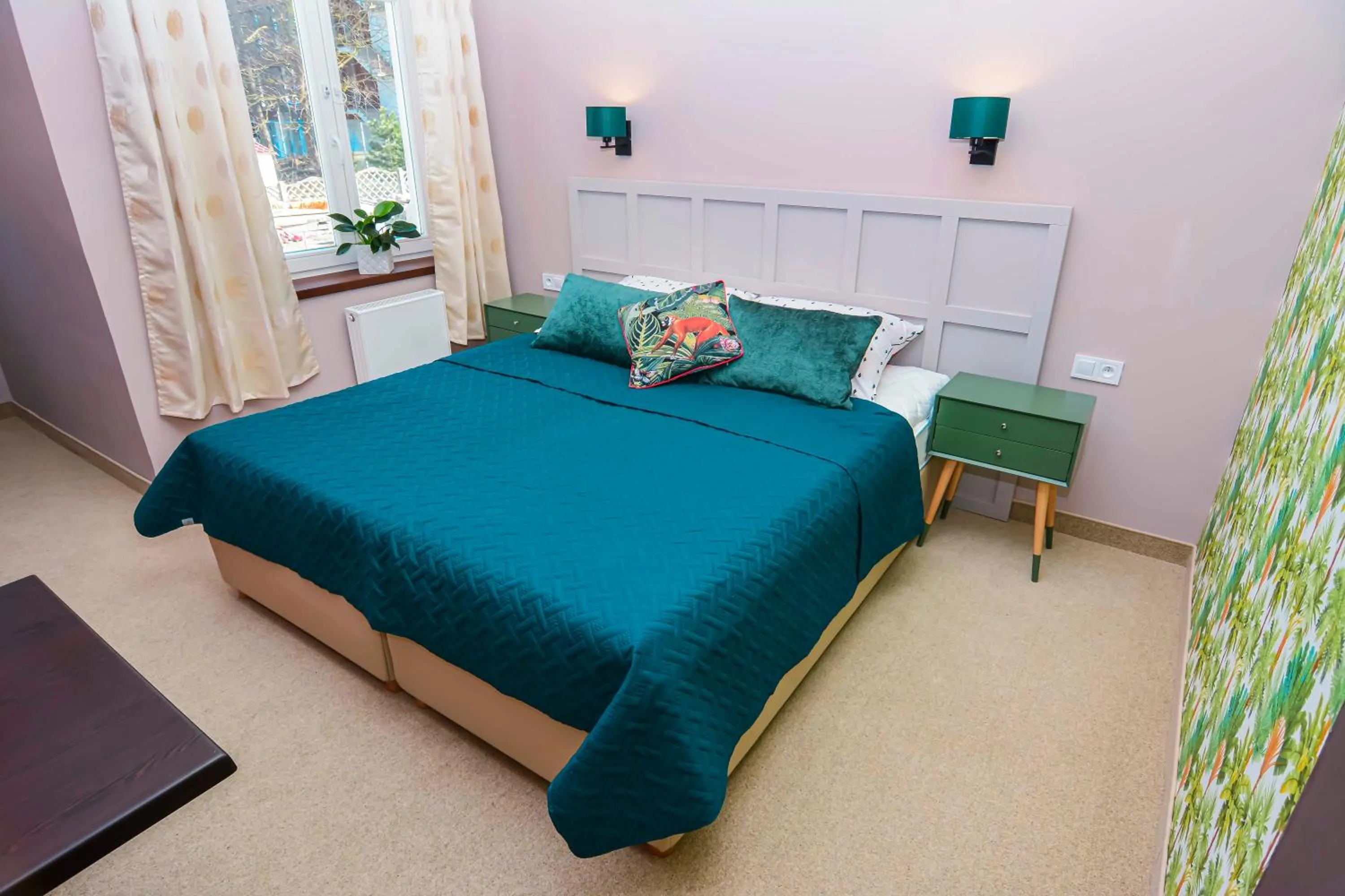 Bed in Willa Kashmir