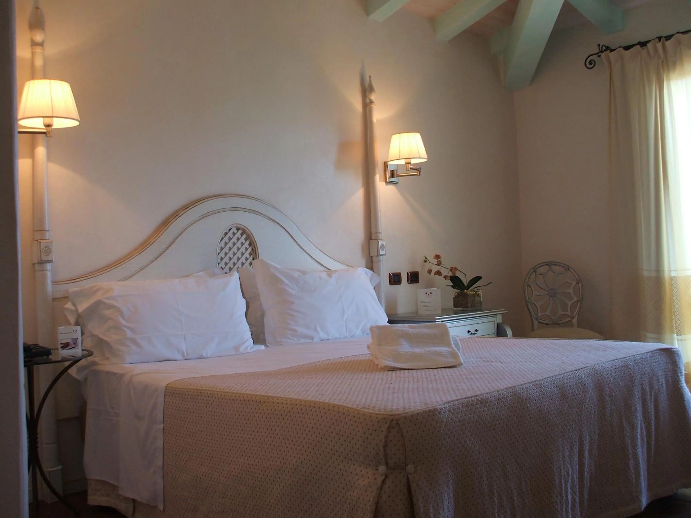 Bed in Hotel Sa Contonera